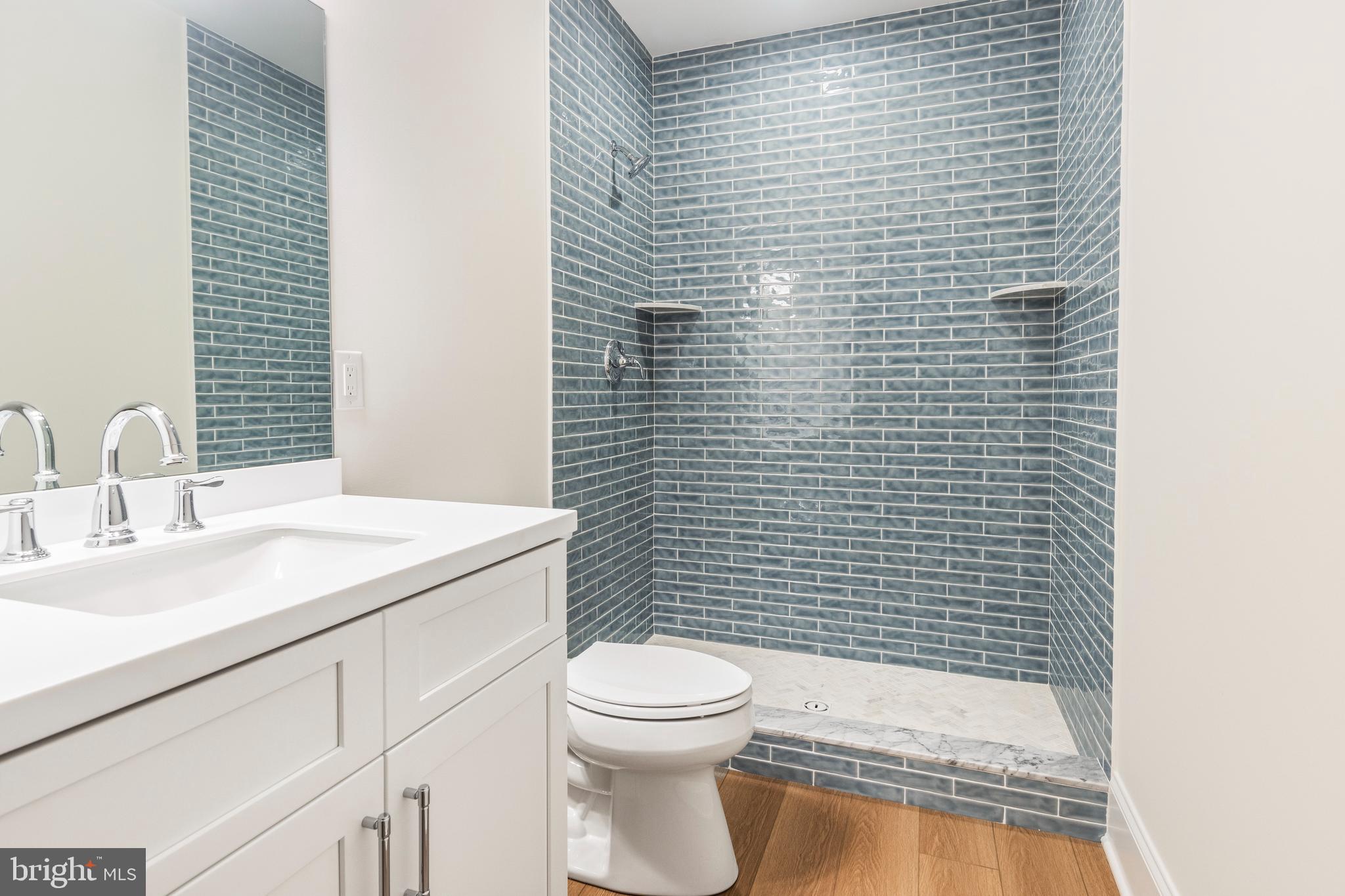 BUTTONWOOD FARMS - Residential