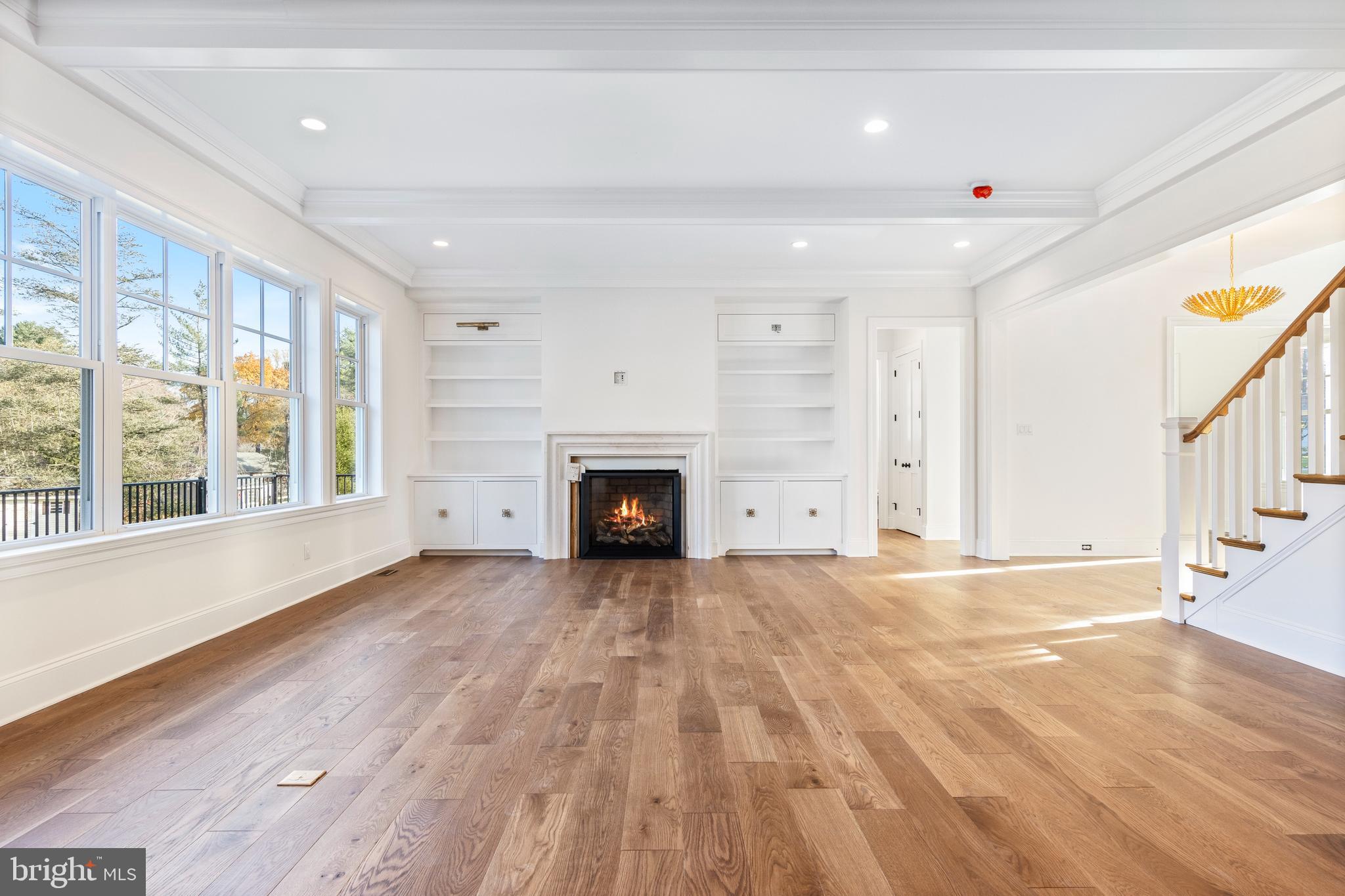 BUTTONWOOD FARMS - Residential