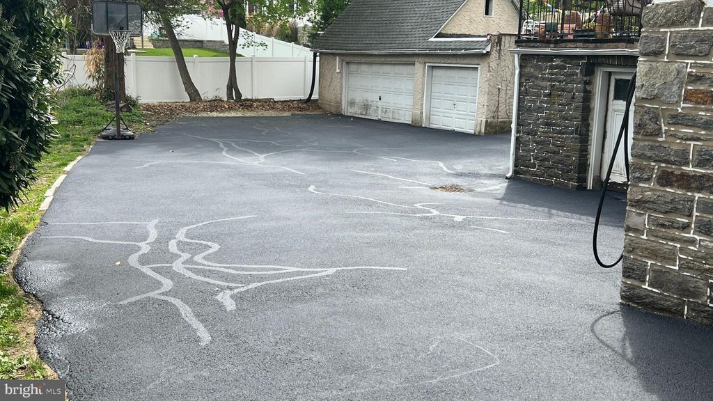 Photo of 316 Gerard Avenue #ONE CAR GARAGE, ELKINS PARK, PA 19027 (MLS # PAMC2137578)