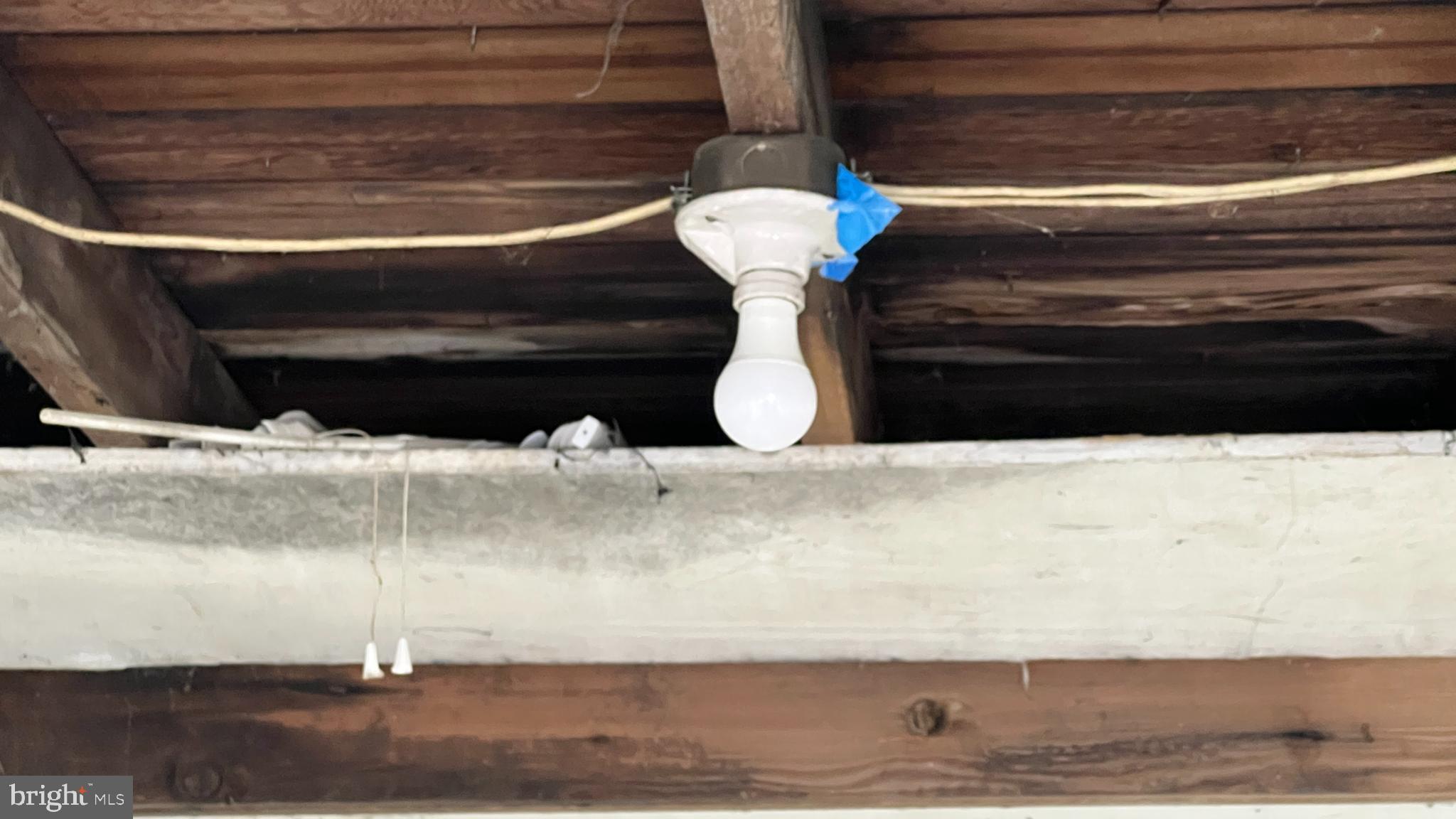 ELKINS PARK - Residential Lease