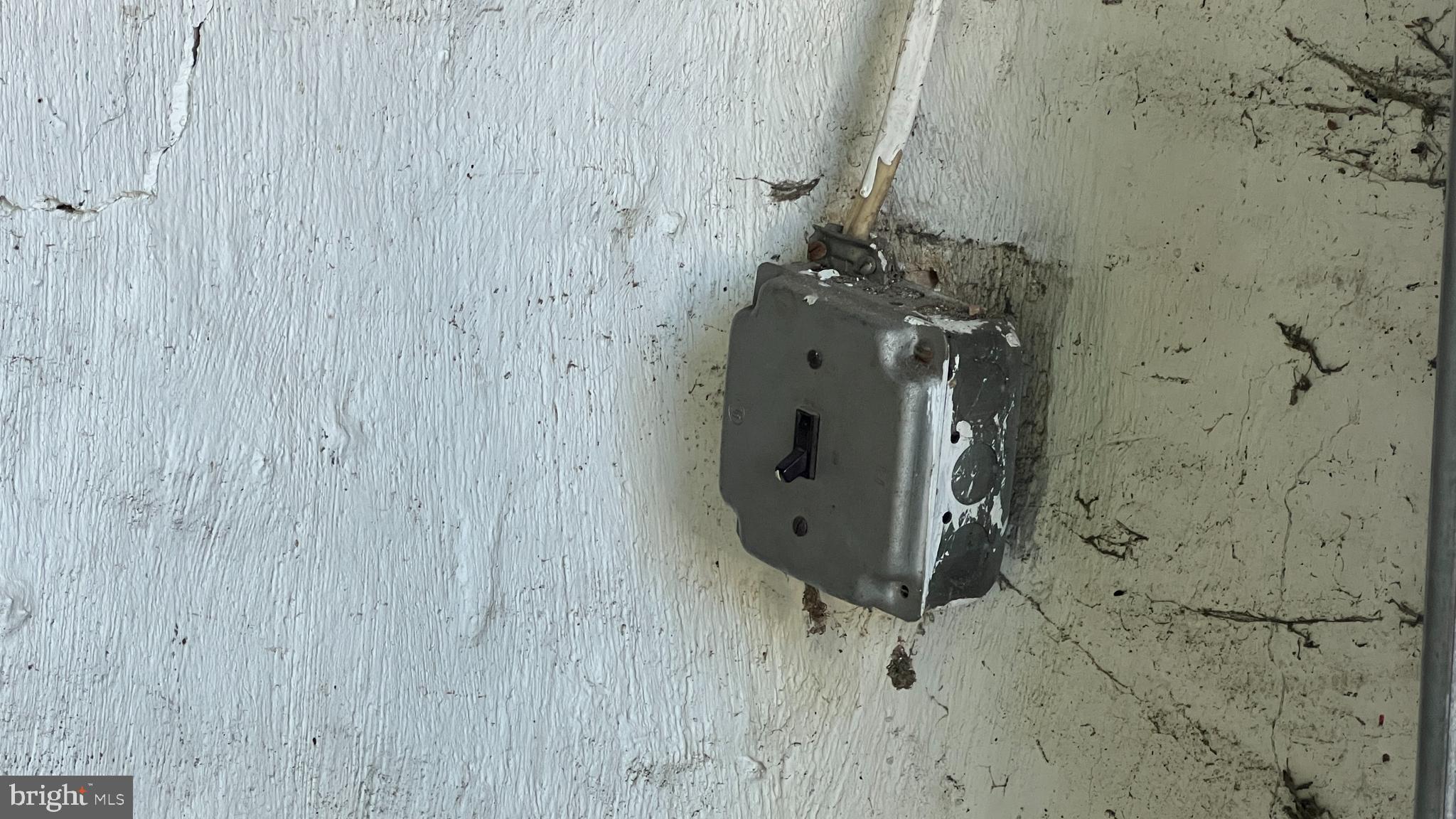 ELKINS PARK - Residential Lease