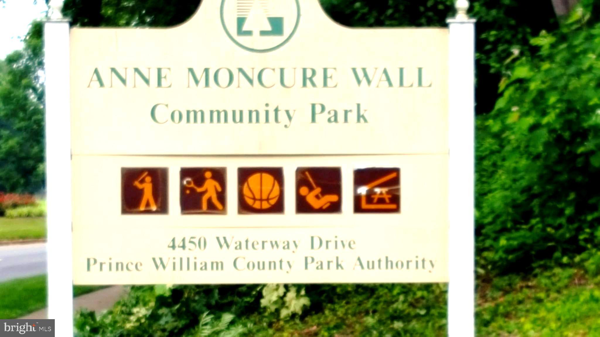 MONTCLAIR/COUNTRY CLUB - Residential