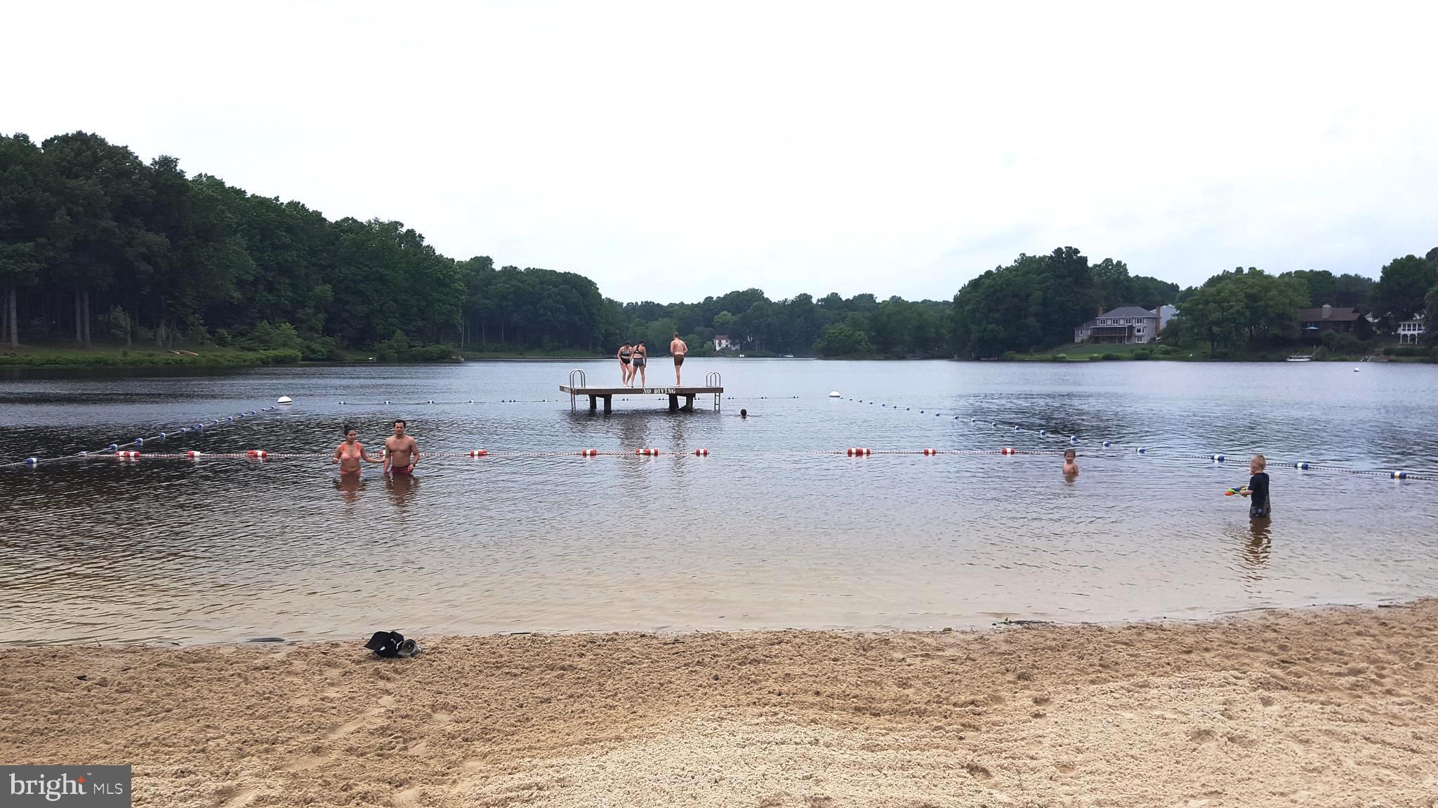 MONTCLAIR/COUNTRY CLUB - Residential