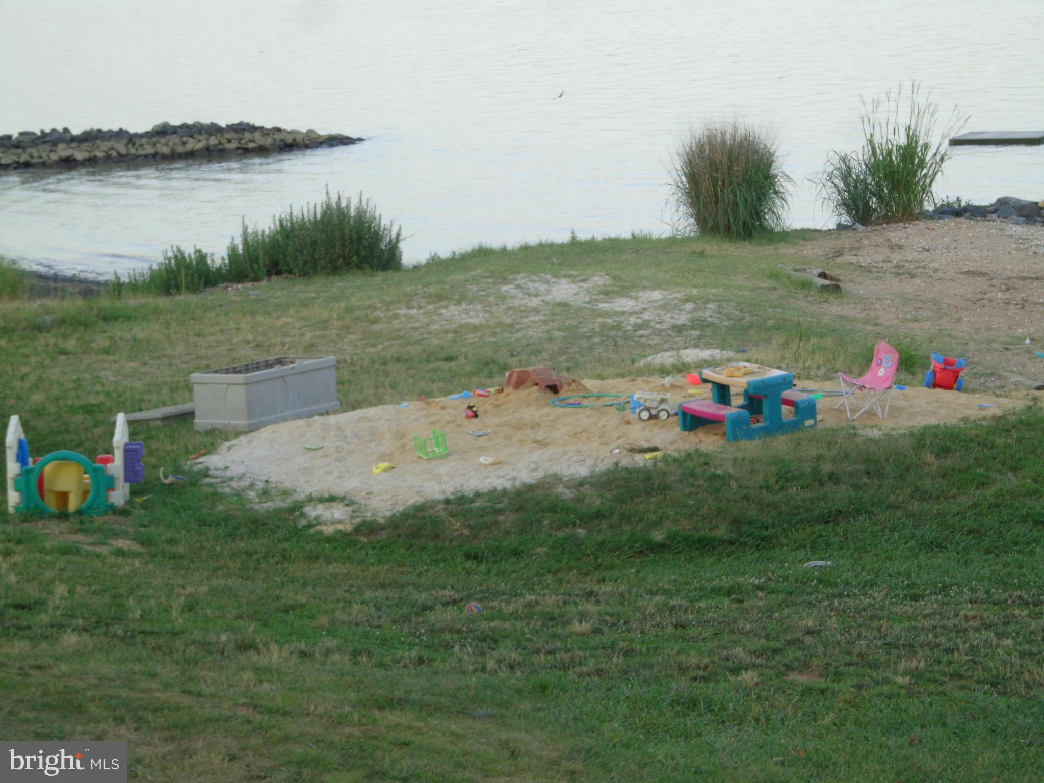 ROLLING HILLS (CHESAPEAKE ISLE) - Land