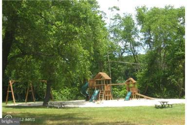 ROLLING HILLS (CHESAPEAKE ISLE) - Land