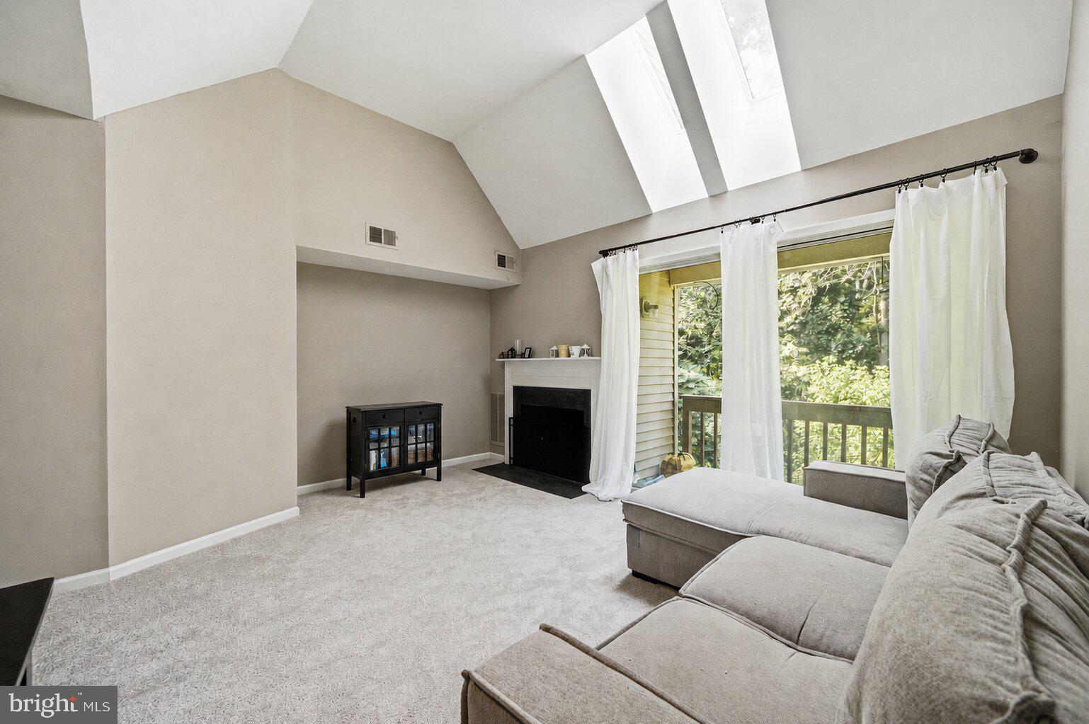 349 CASHEL COURT 349