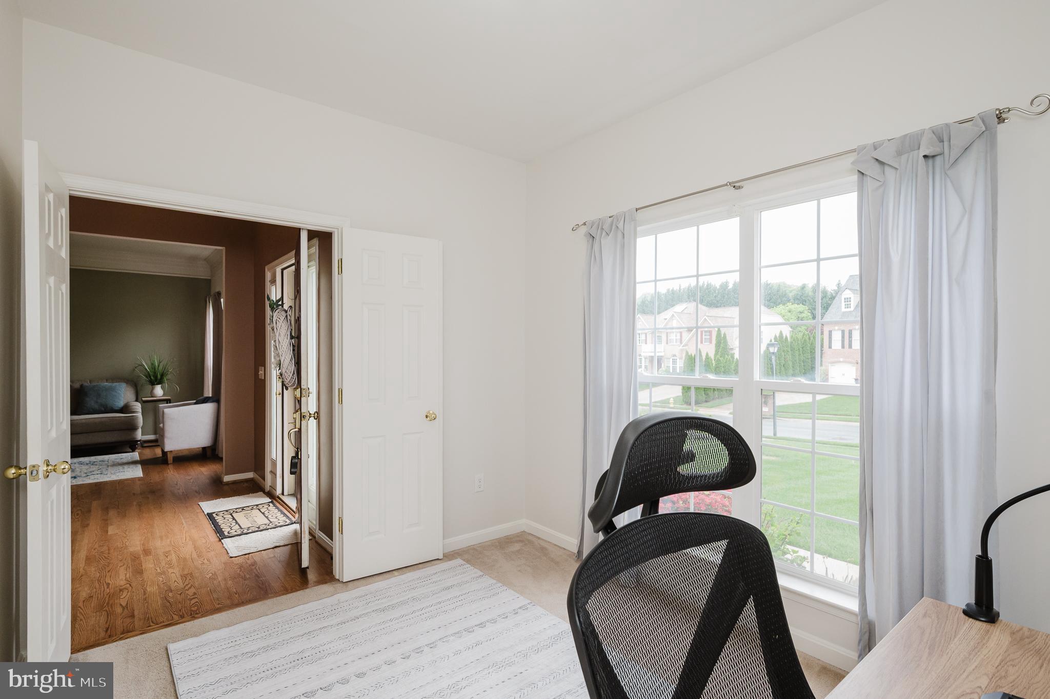 OVERVIEW MANOR - Residential