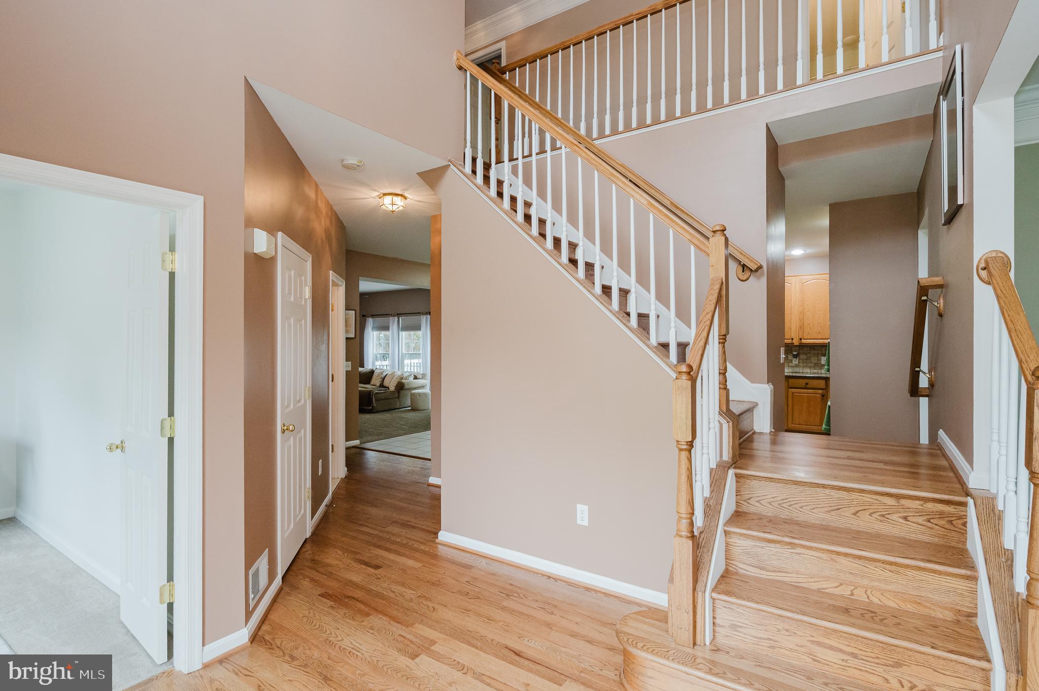 OVERVIEW MANOR - Residential