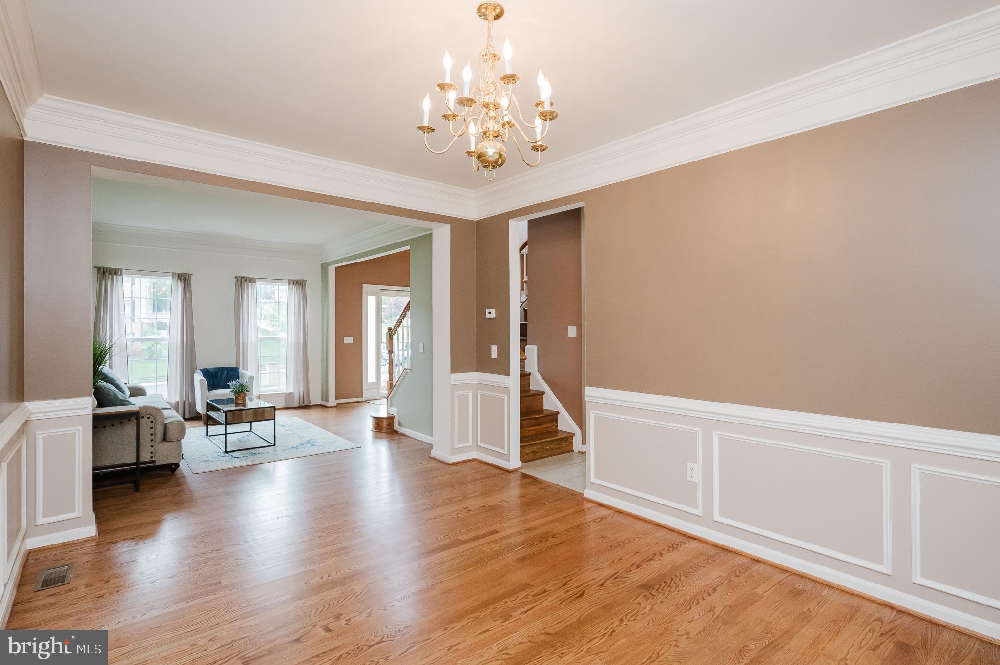 OVERVIEW MANOR - Residential
