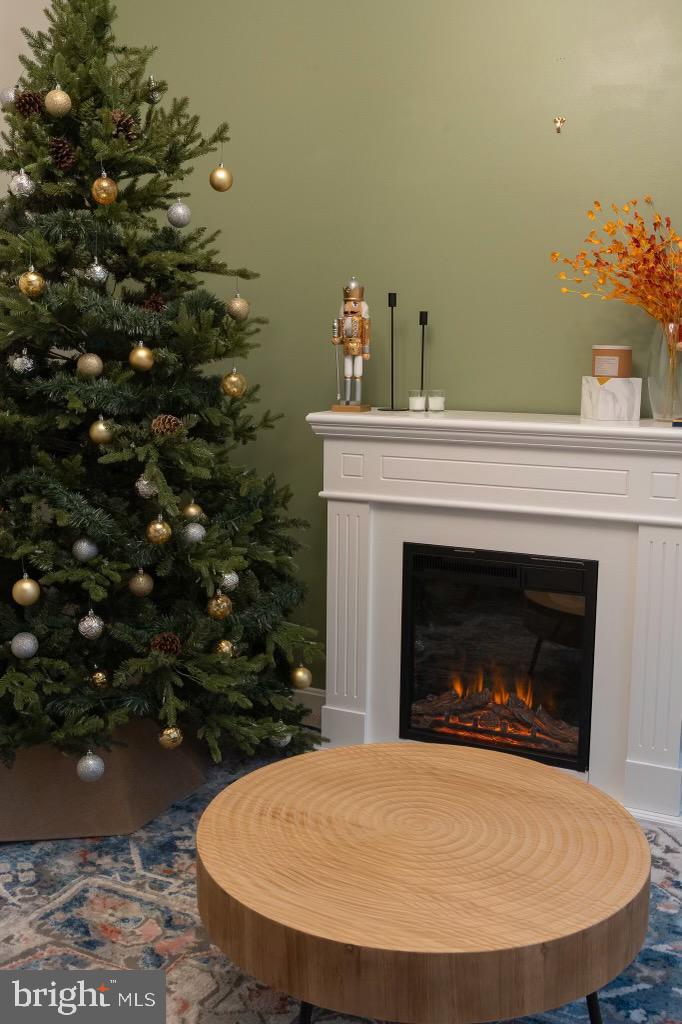 SOUTHGATE - Residential