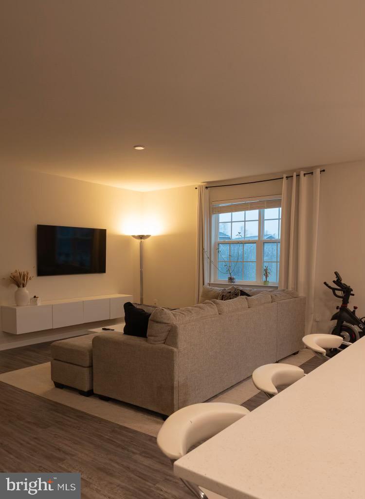 SOUTHGATE - Residential