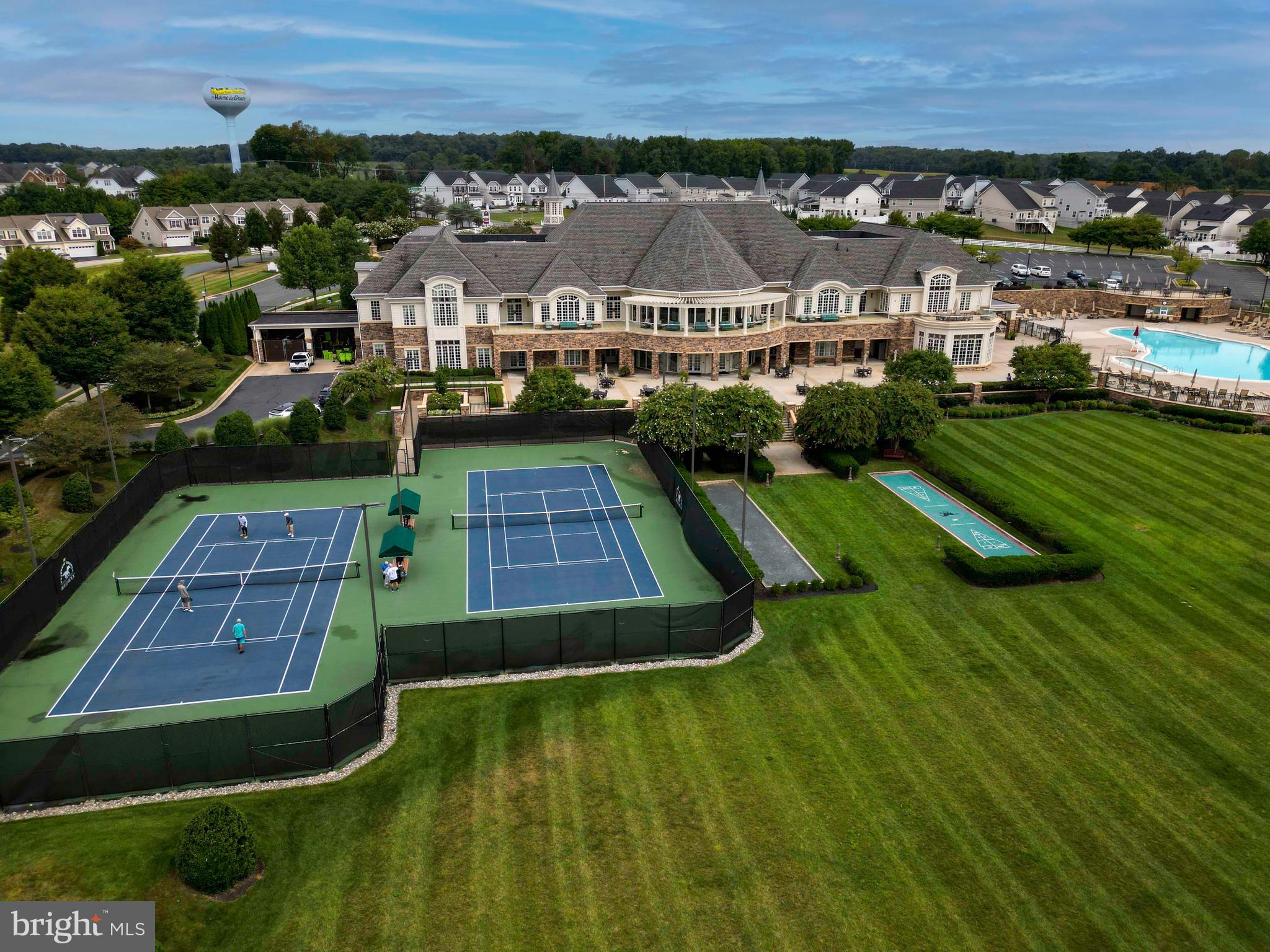 BULLE ROCK - Residential