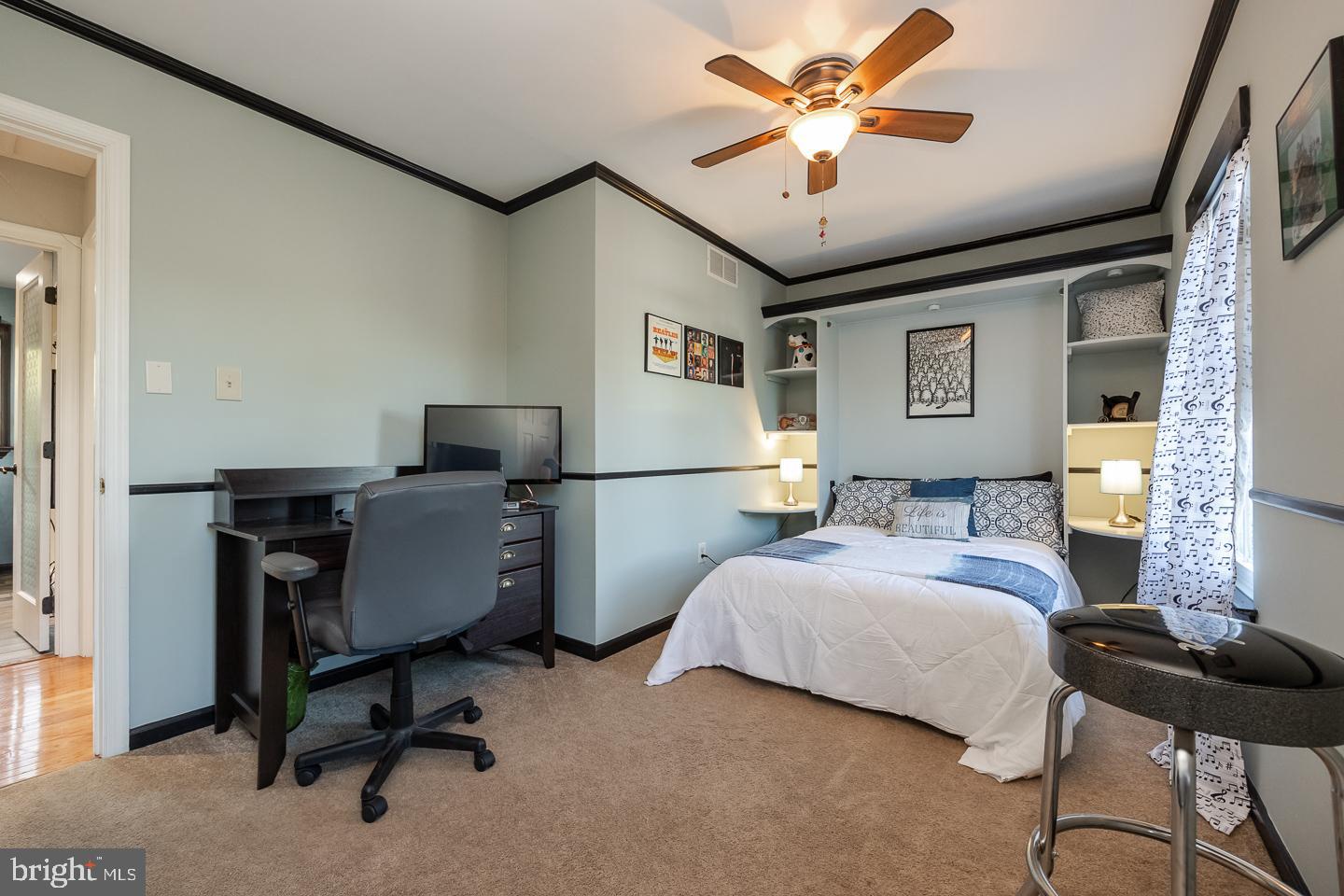 SUMMIT RIDGE - Residential