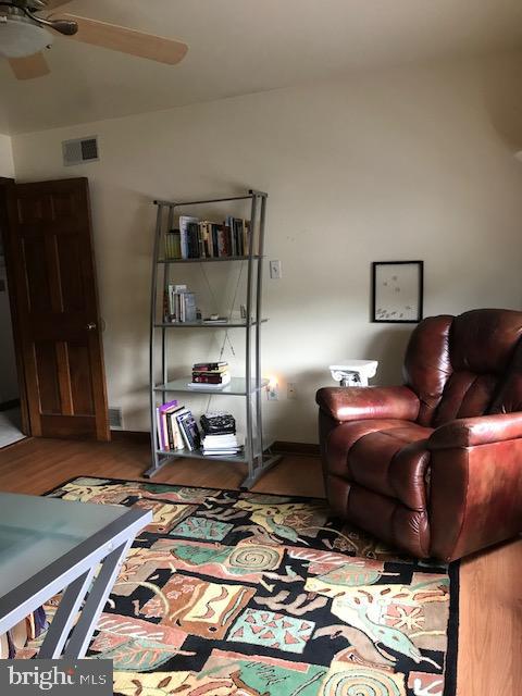 LAUREL HILLS - Residential