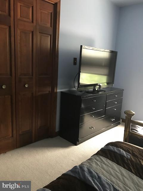 LAUREL HILLS - Residential
