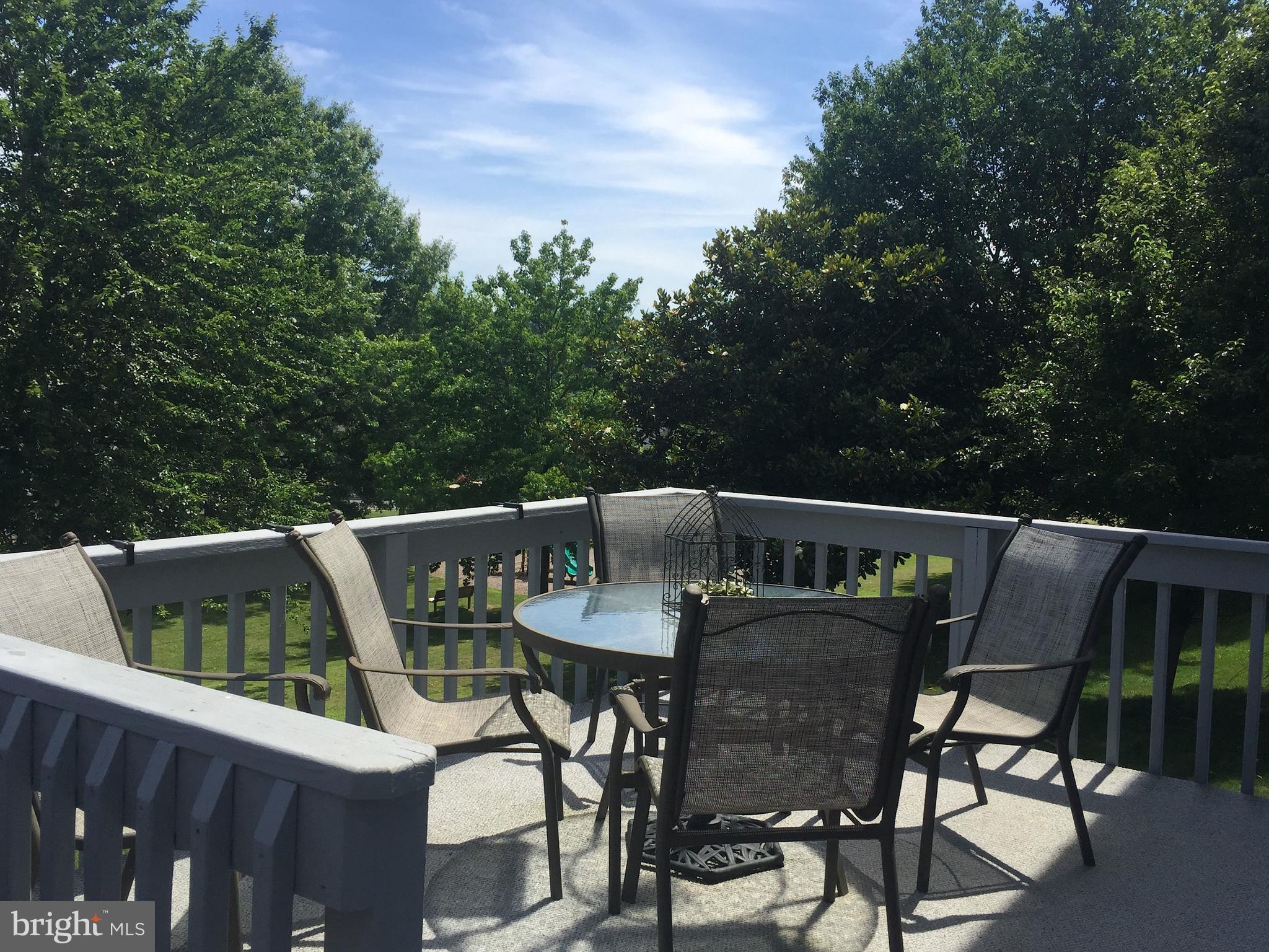 LAUREL HILLS - Residential