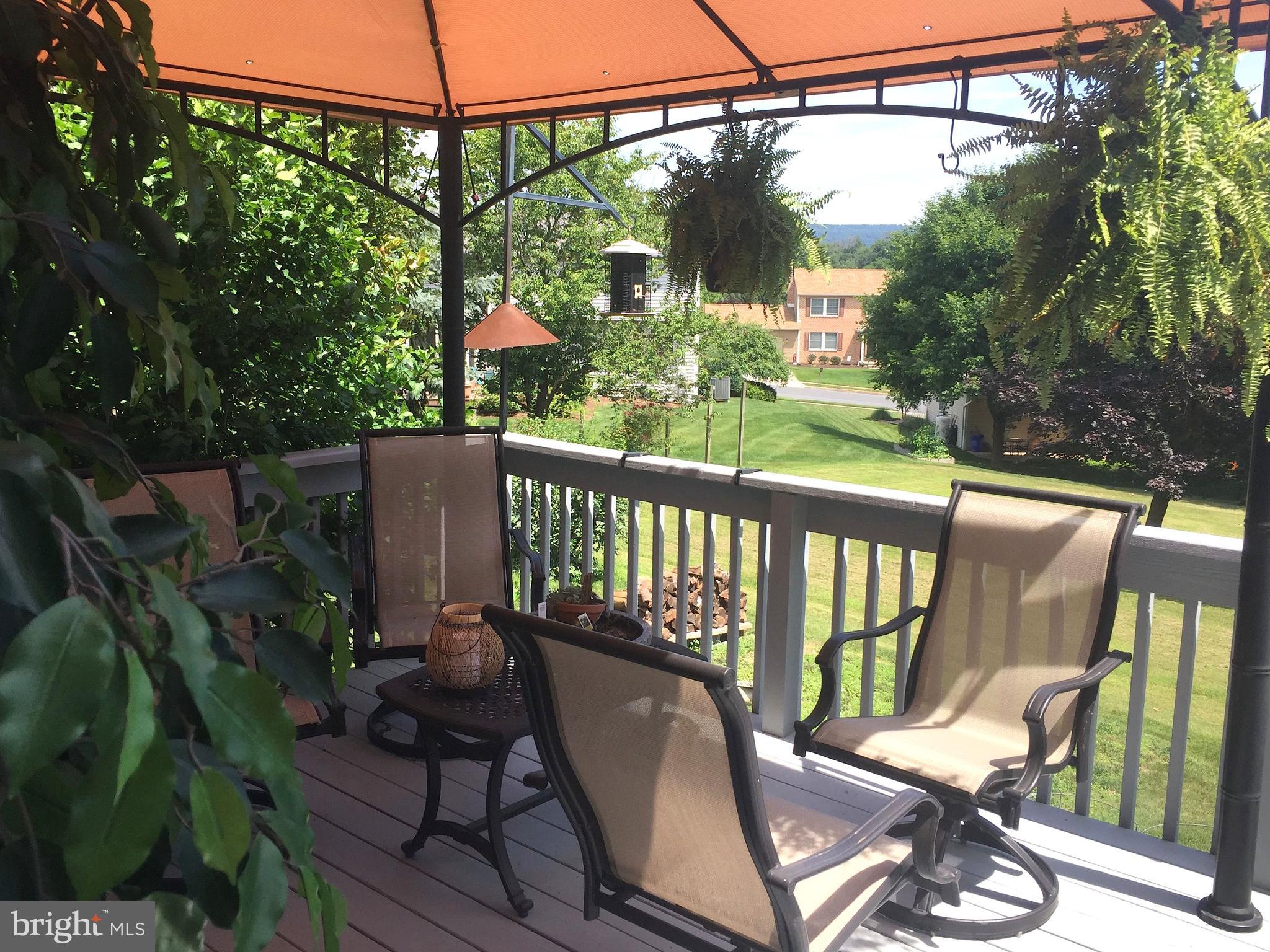LAUREL HILLS - Residential
