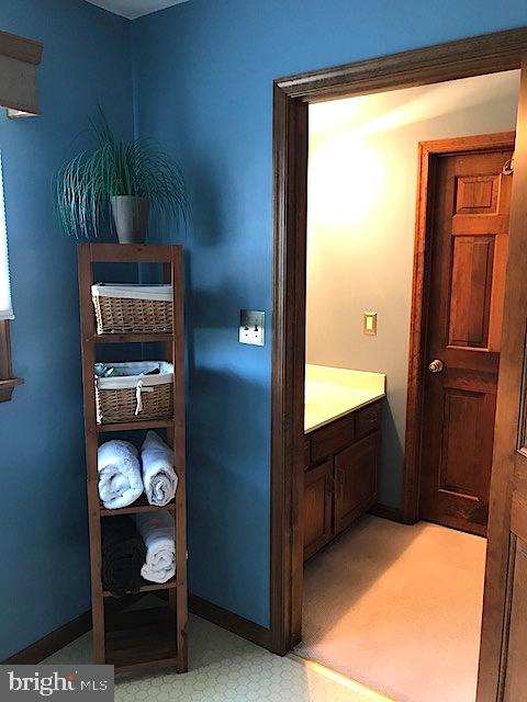 LAUREL HILLS - Residential