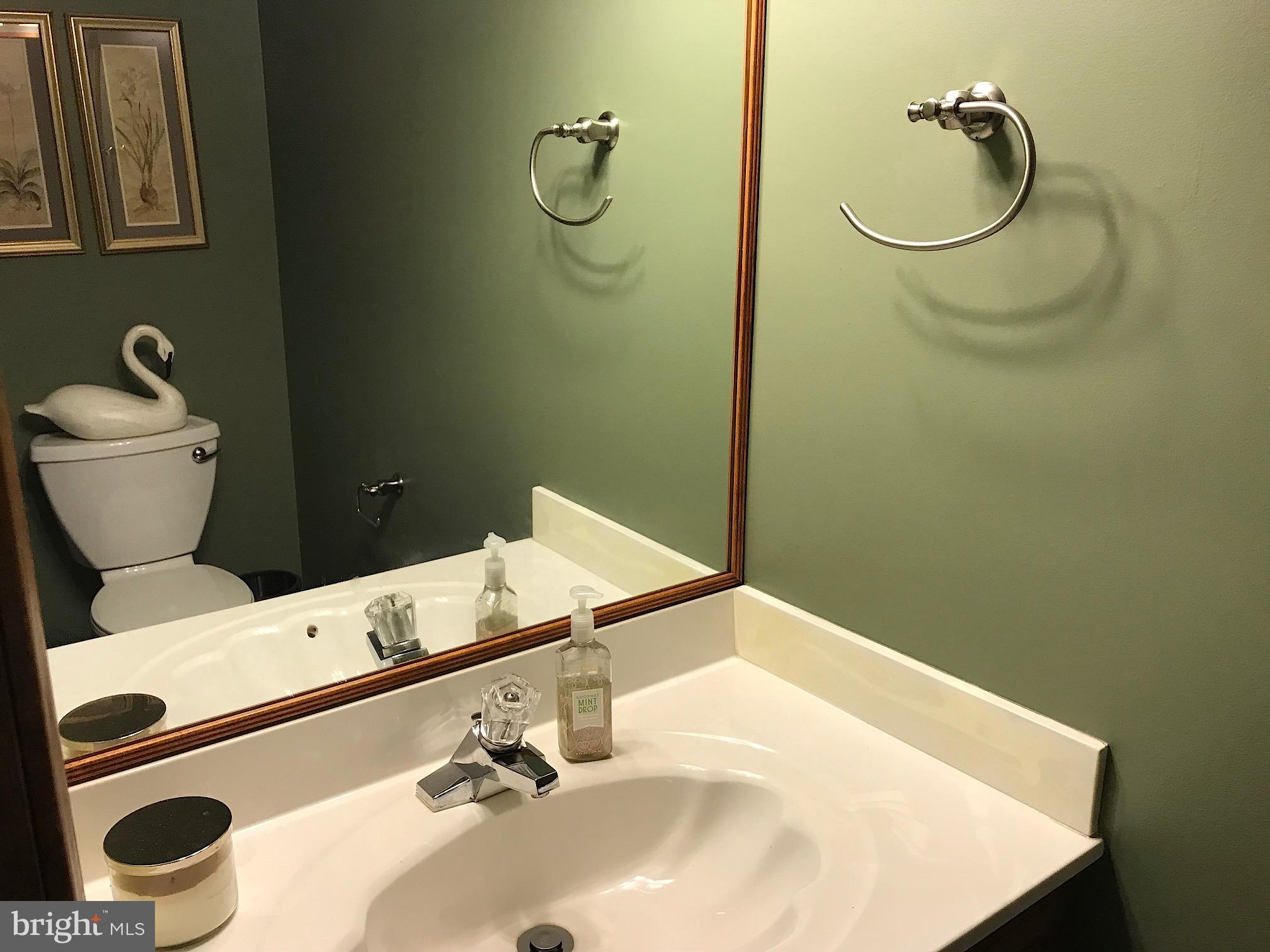 LAUREL HILLS - Residential