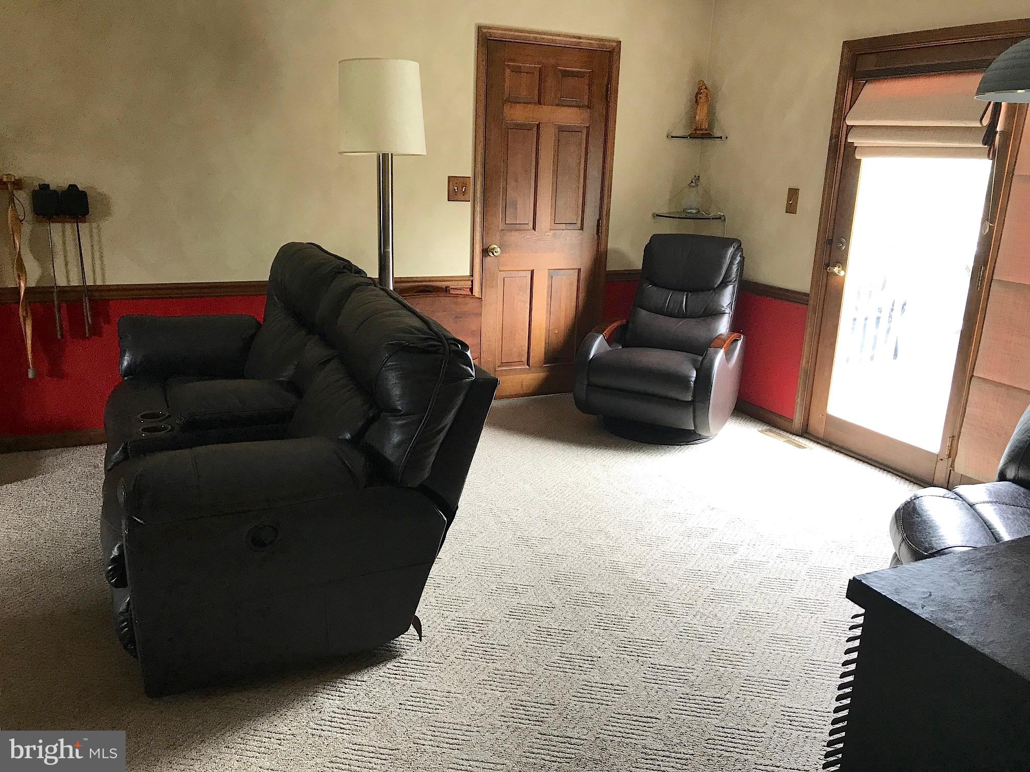 LAUREL HILLS - Residential