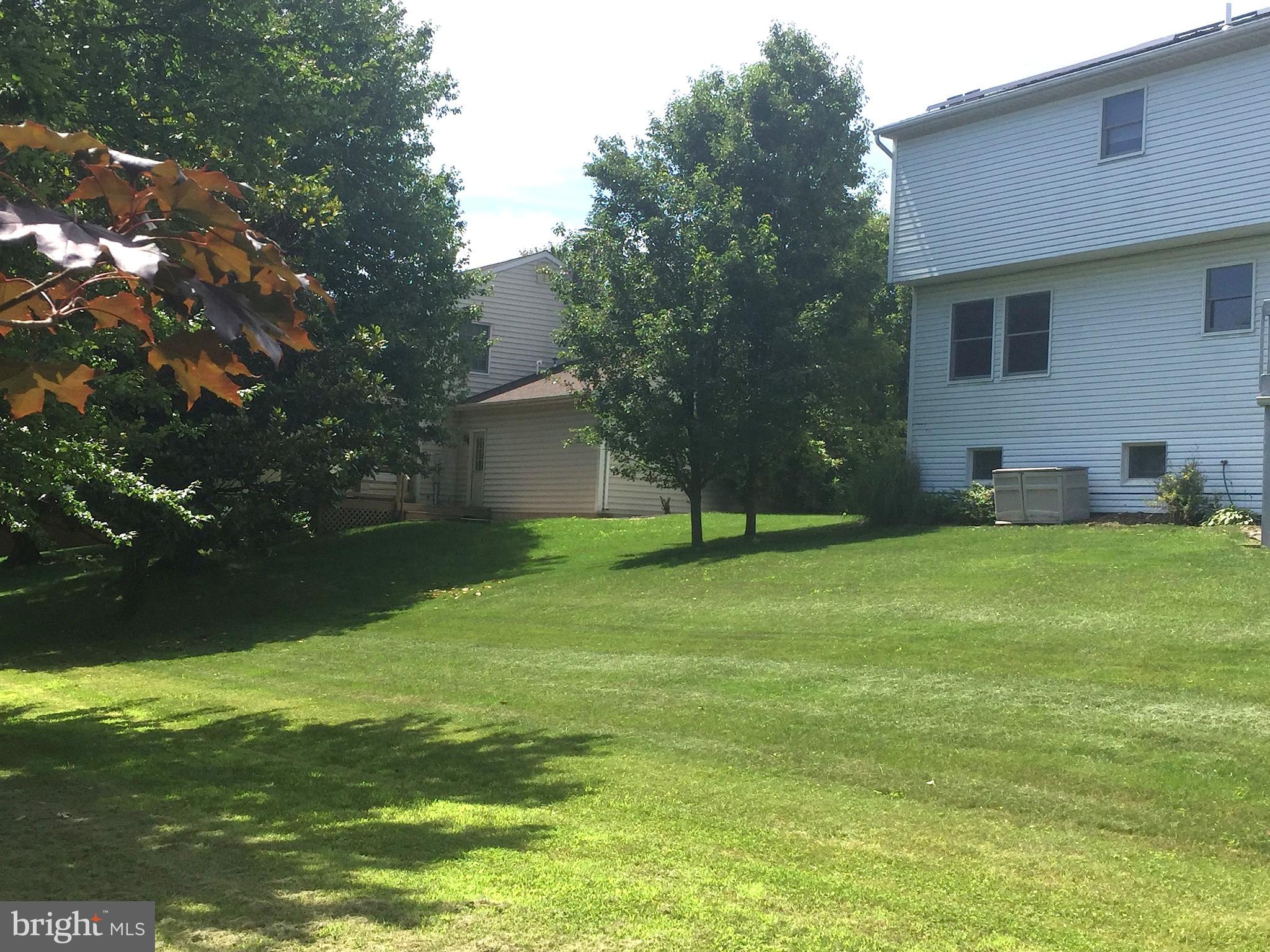 LAUREL HILLS - Residential