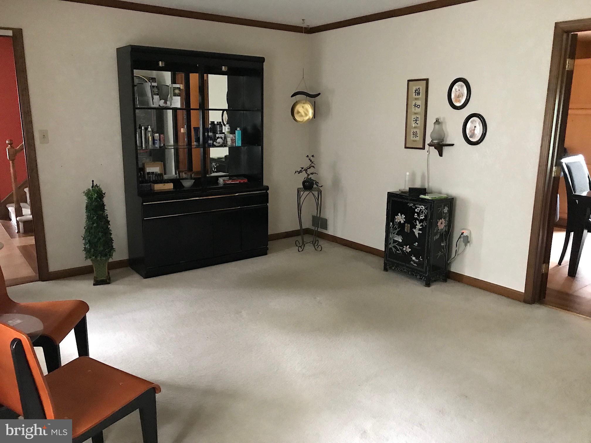 LAUREL HILLS - Residential