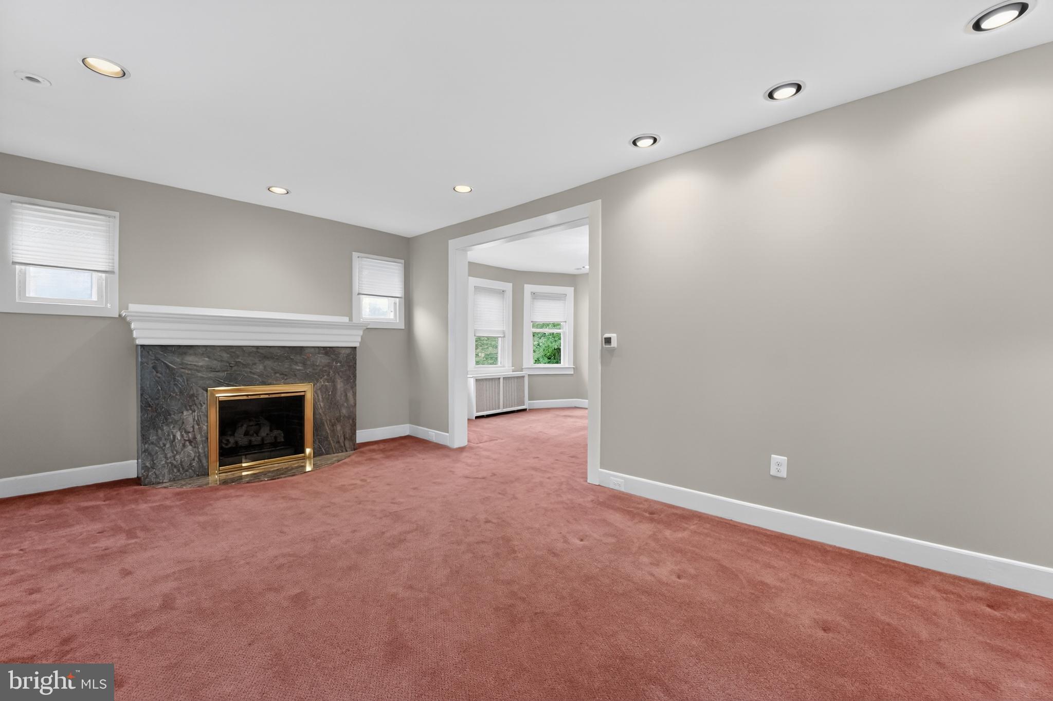OAK FOREST - Residential