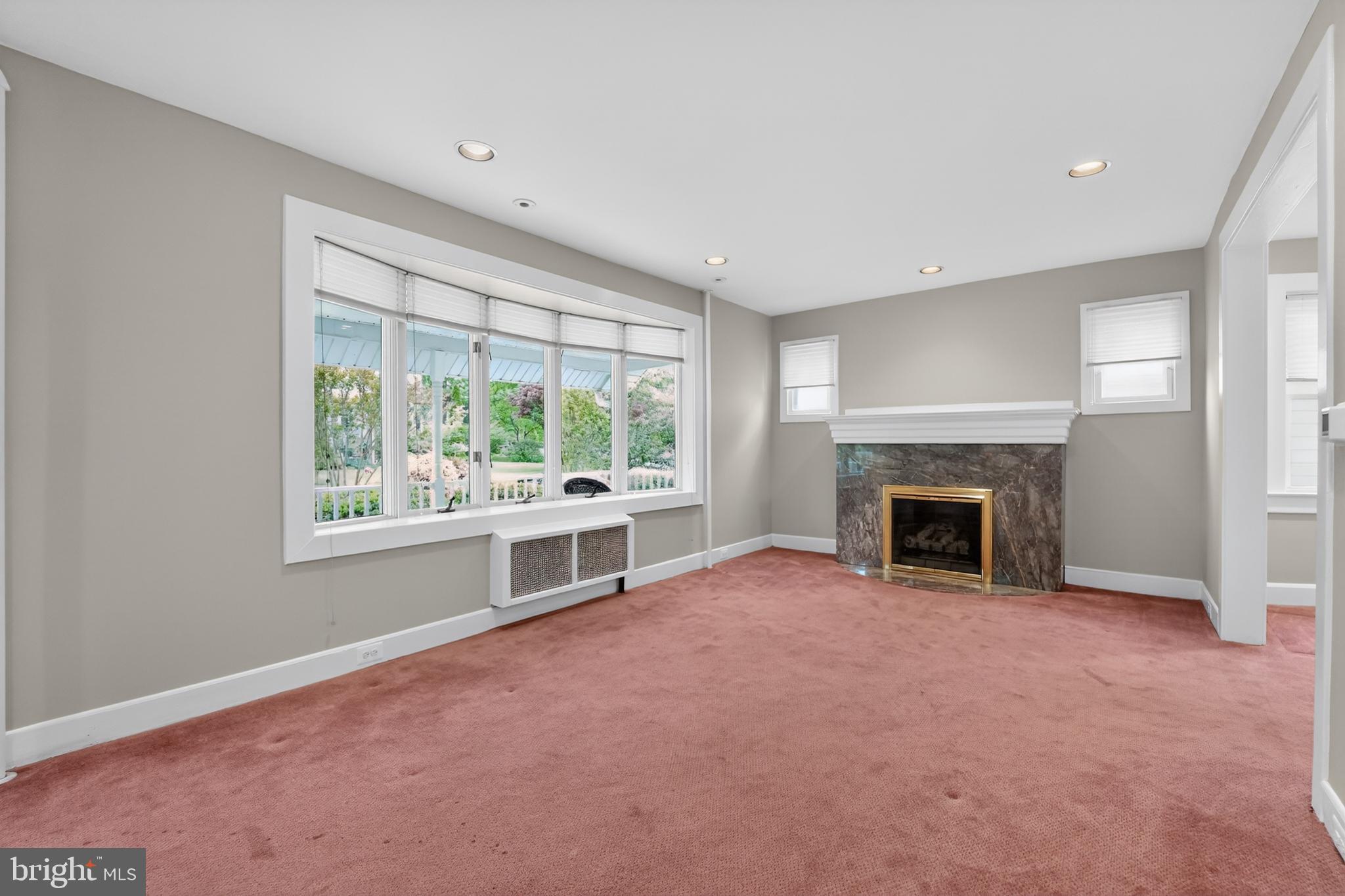 OAK FOREST - Residential