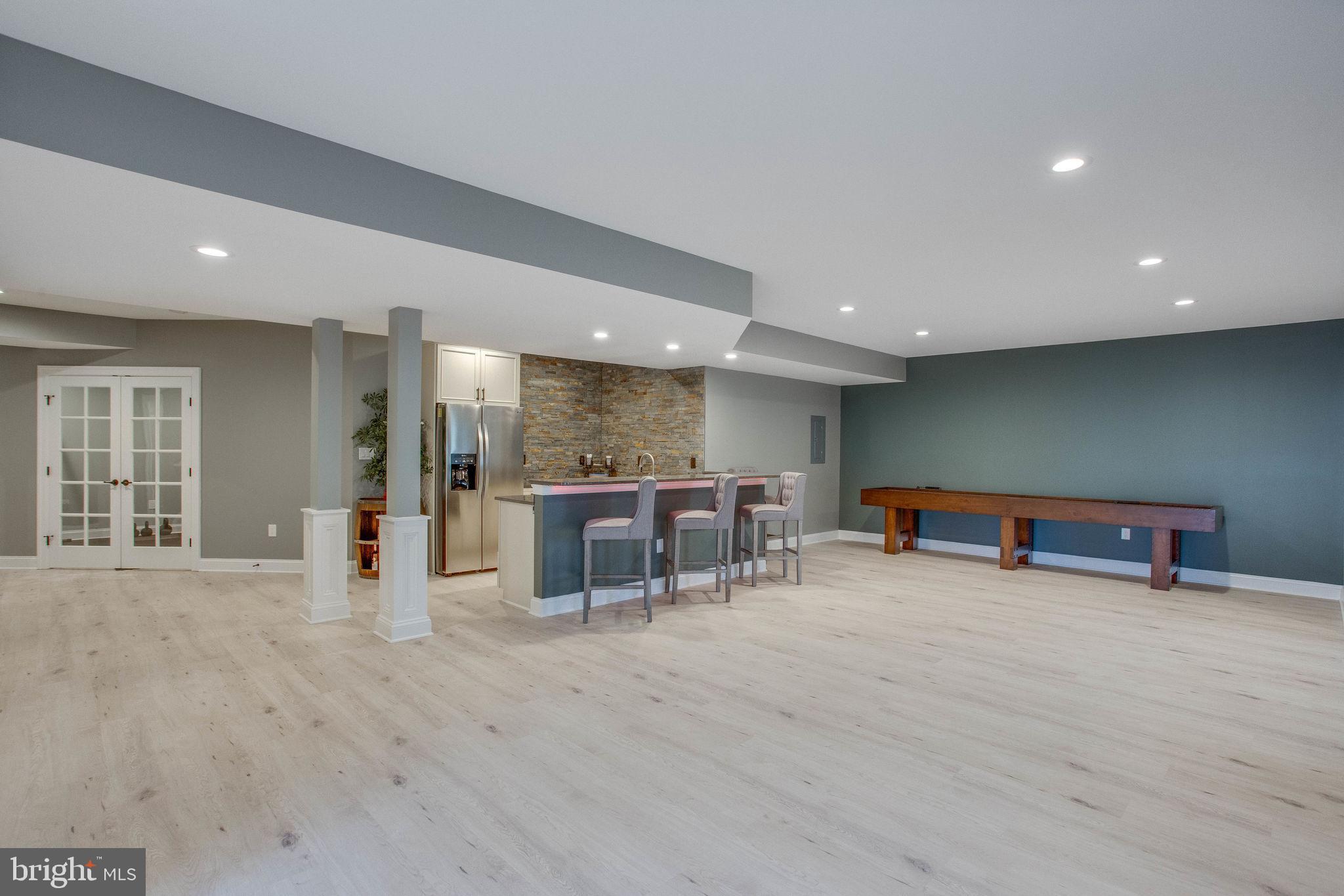 SEVEN HILLS - Residential