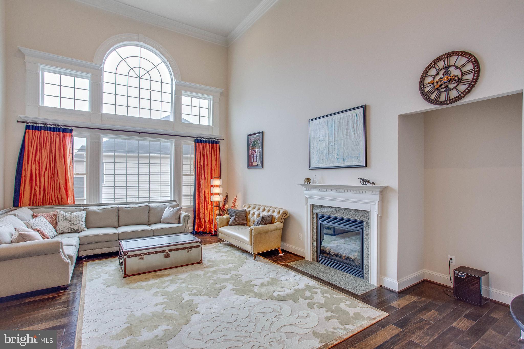 SEVEN HILLS - Residential