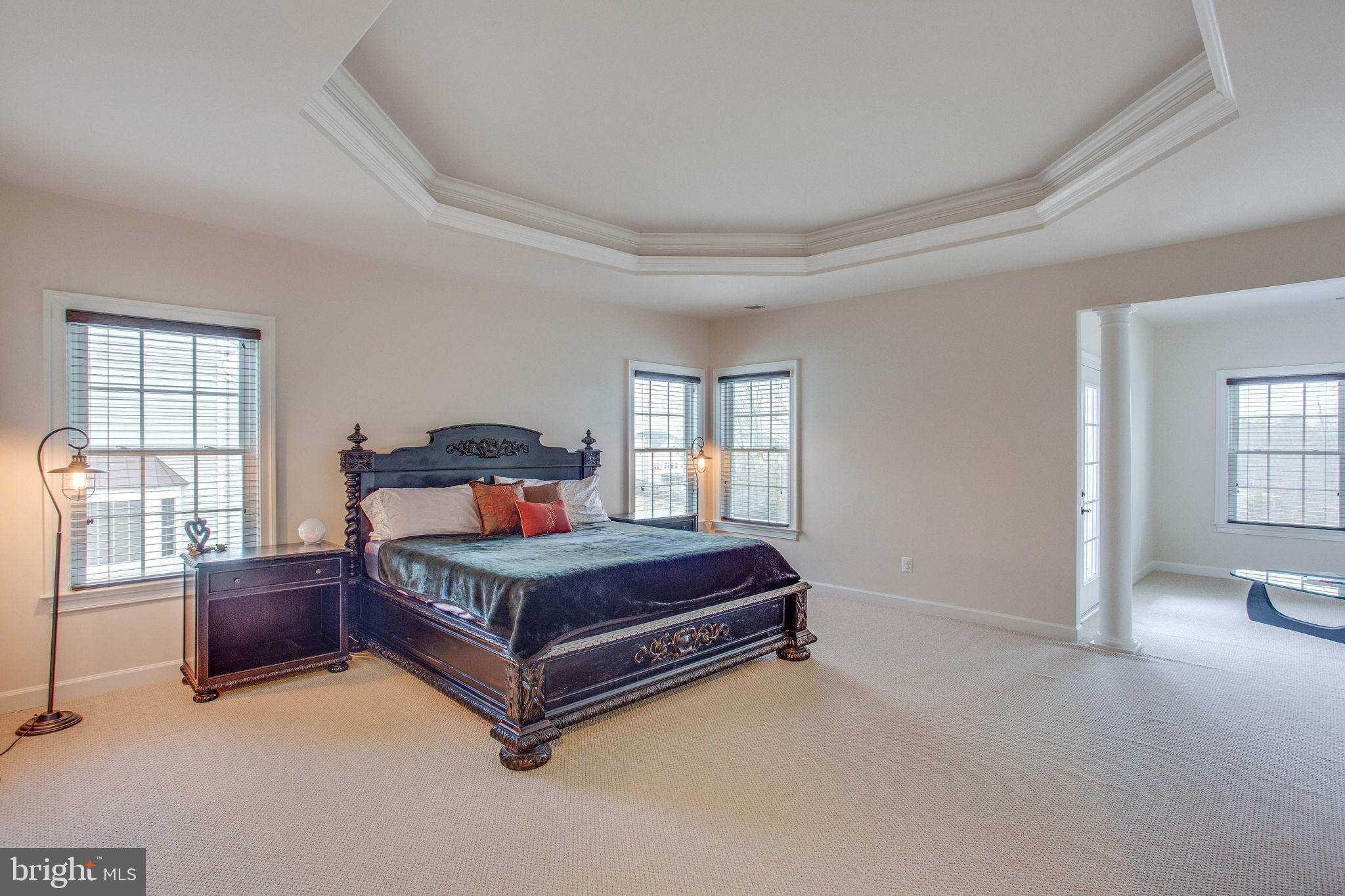 SEVEN HILLS - Residential