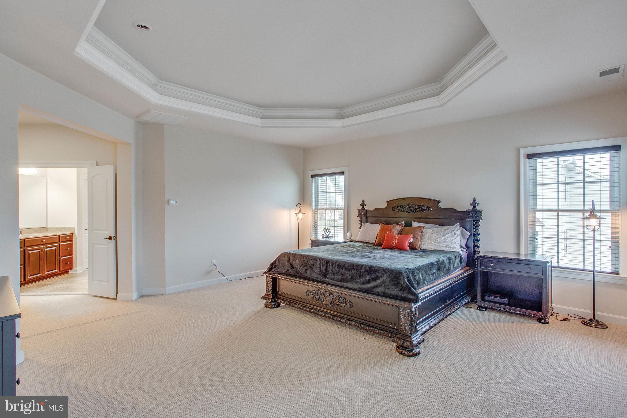 SEVEN HILLS - Residential