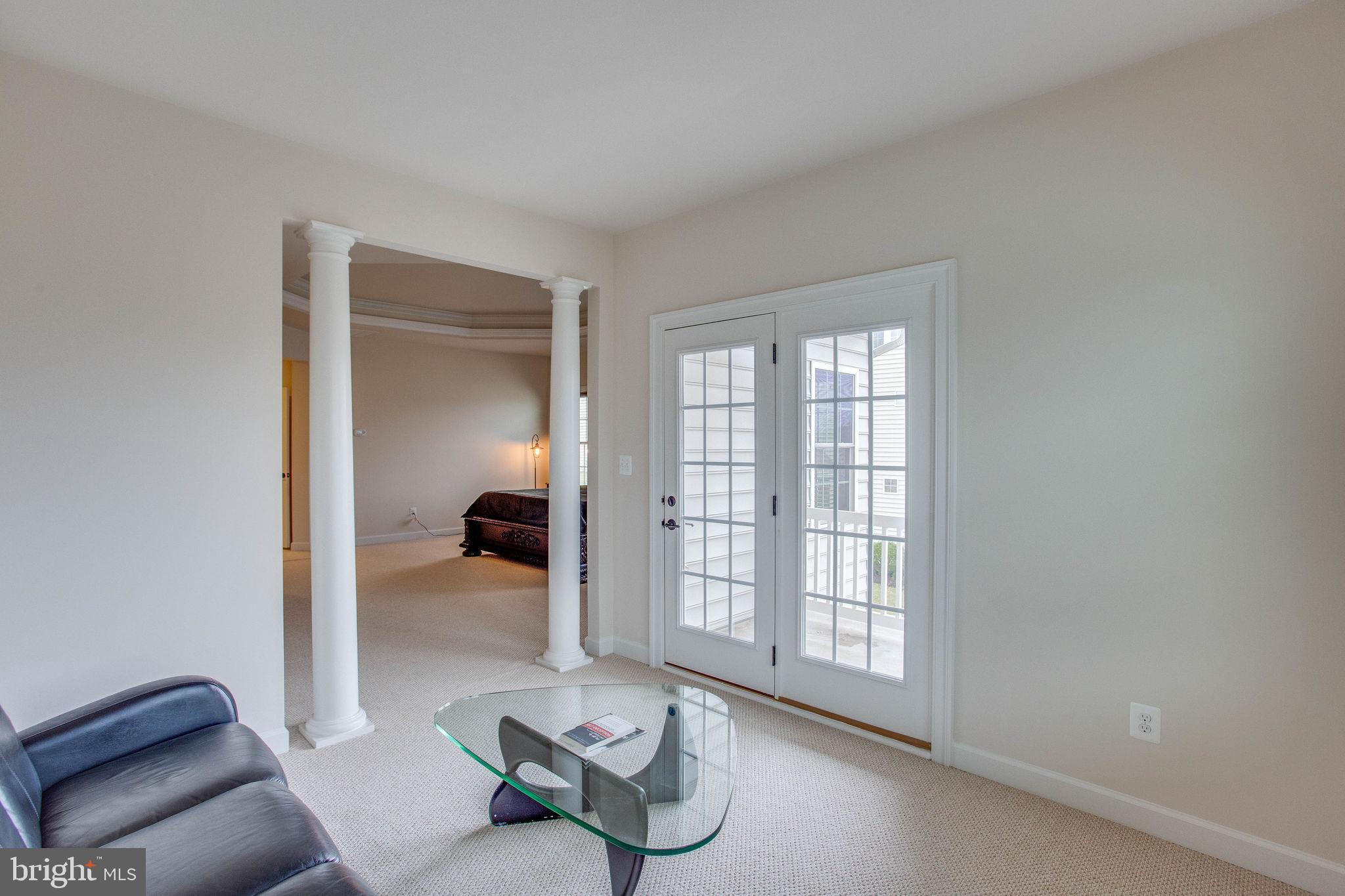 SEVEN HILLS - Residential