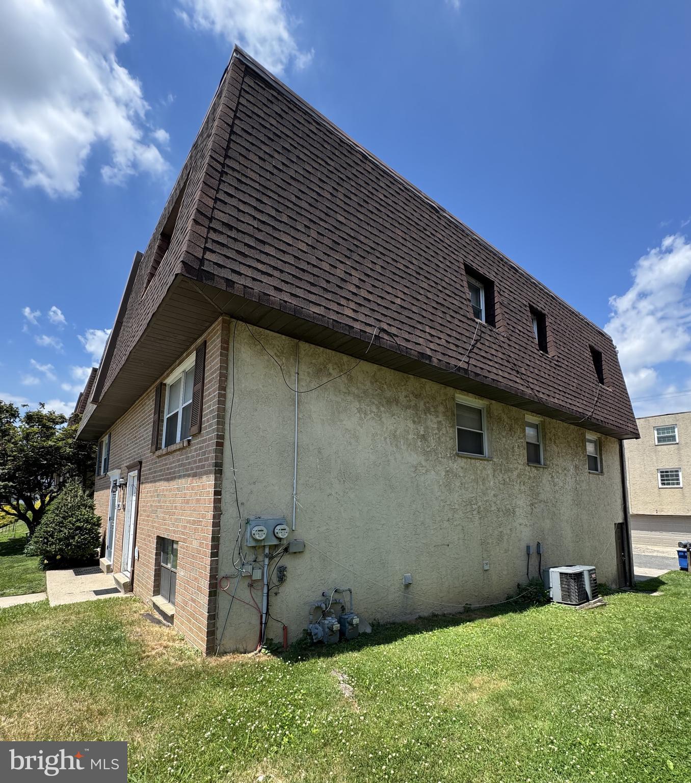 2405 DAVID DRIVE