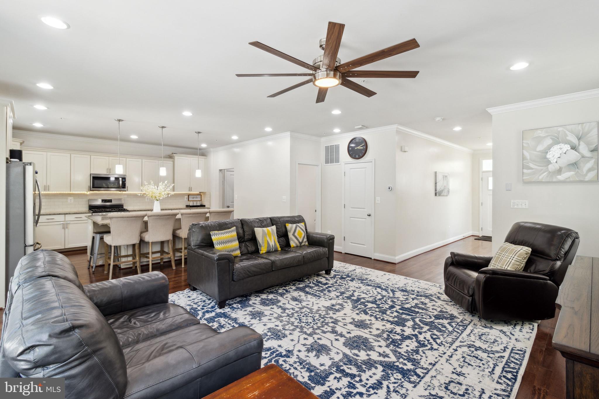 HOLLY RIDGE - Residential