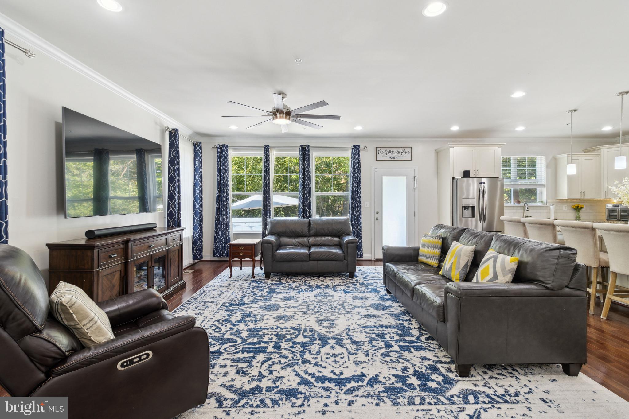 HOLLY RIDGE - Residential