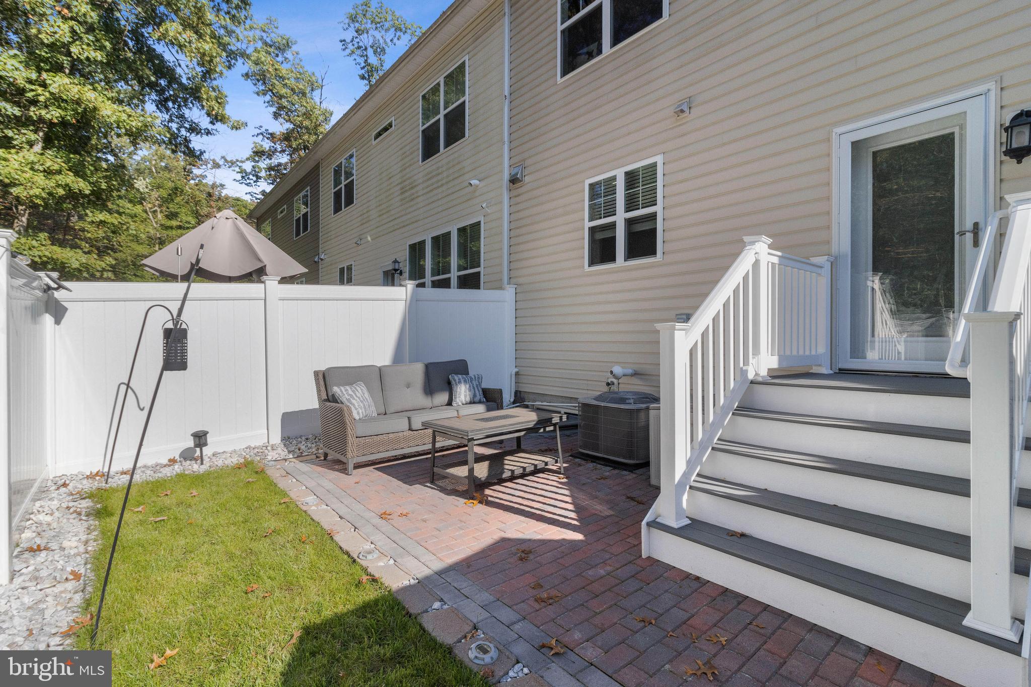 HOLLY RIDGE - Residential