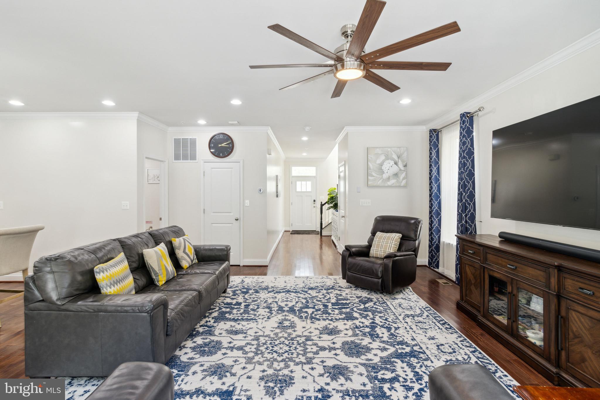 HOLLY RIDGE - Residential