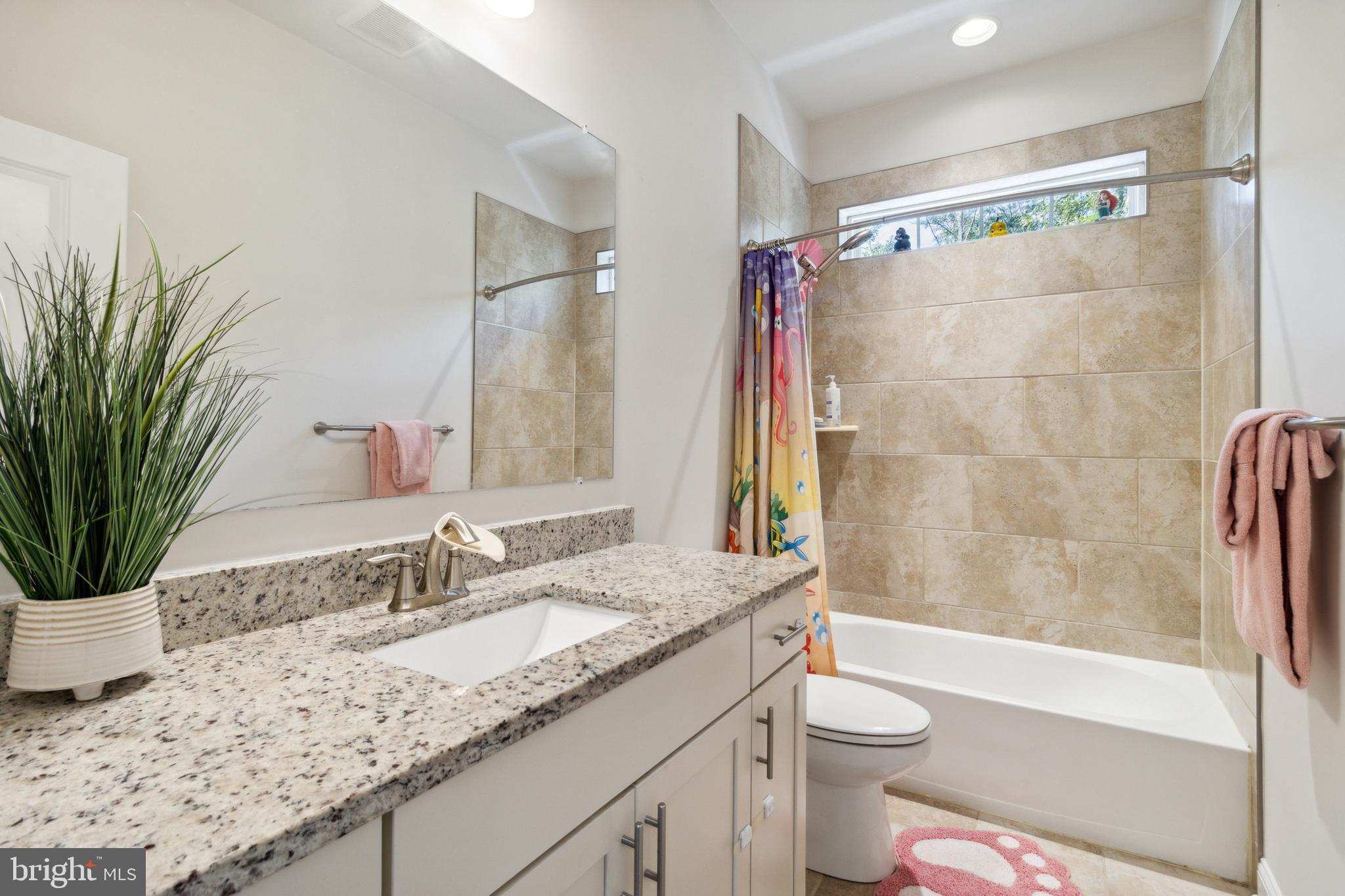 HOLLY RIDGE - Residential