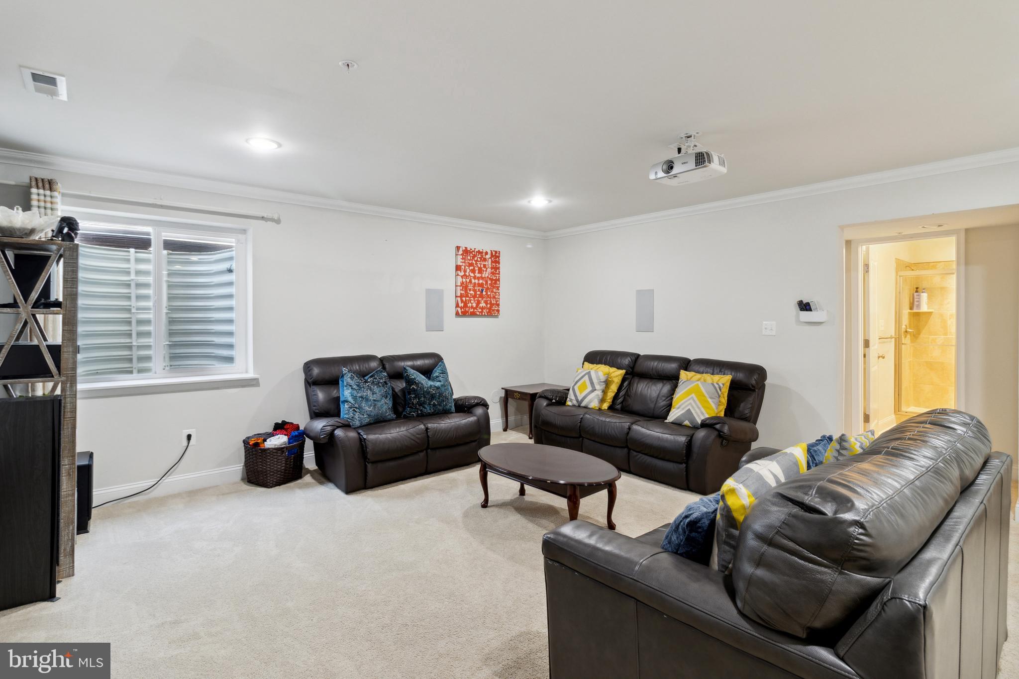 HOLLY RIDGE - Residential