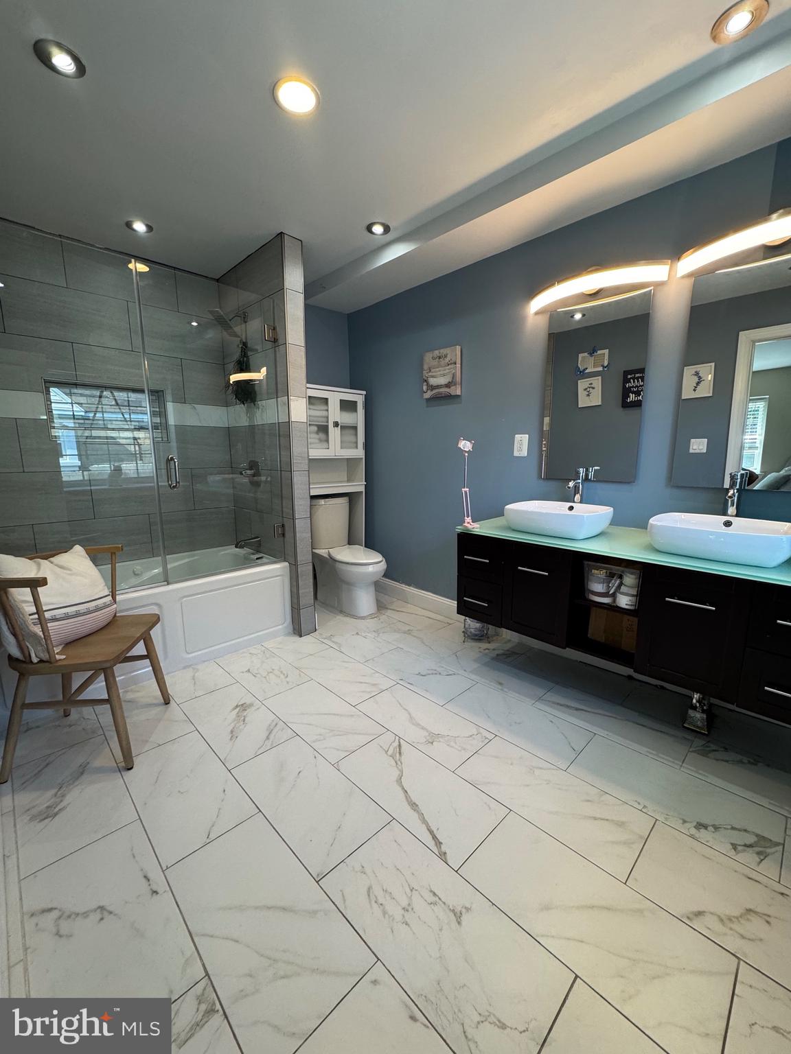 WYNNEFIELD HEIGHTS - Residential