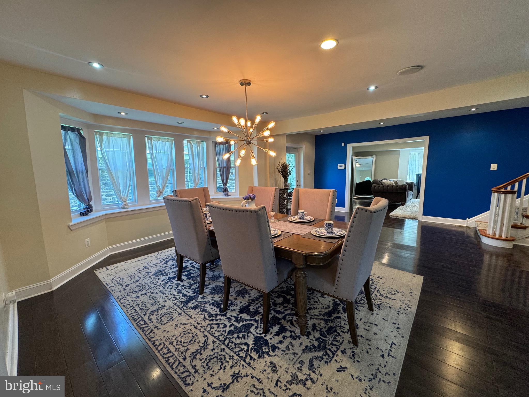 WYNNEFIELD HEIGHTS - Residential