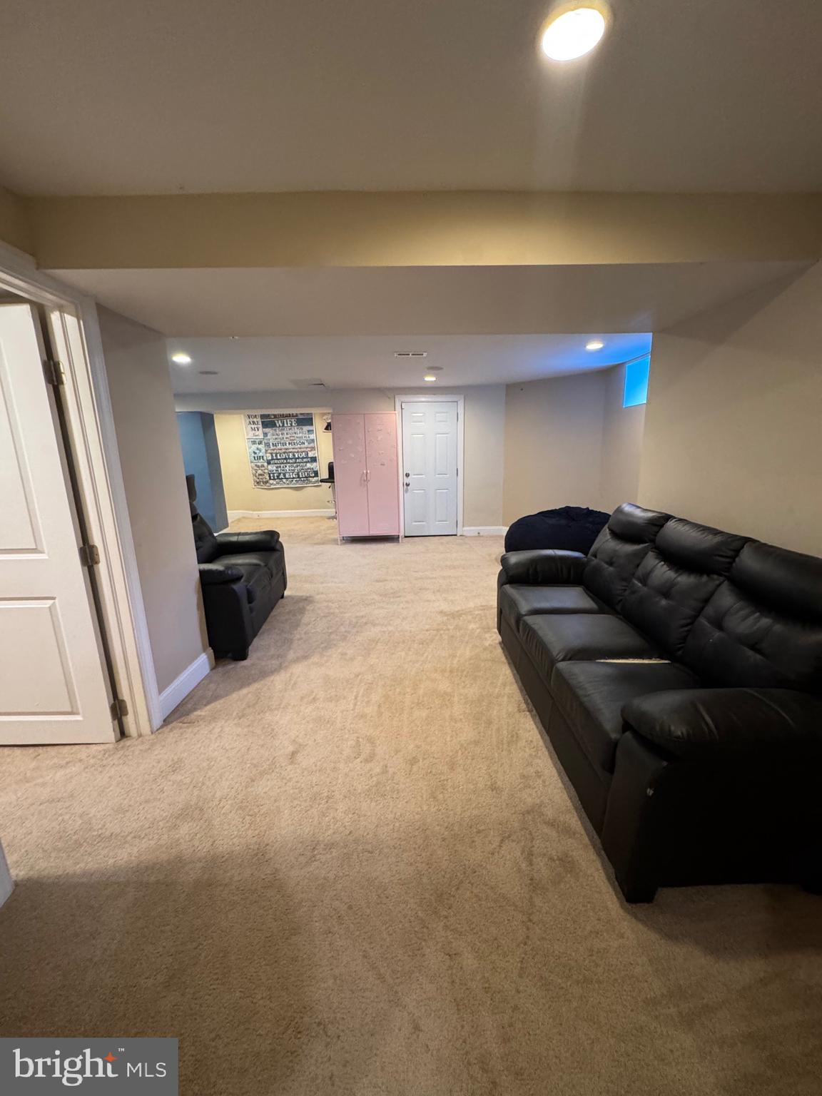 WYNNEFIELD HEIGHTS - Residential