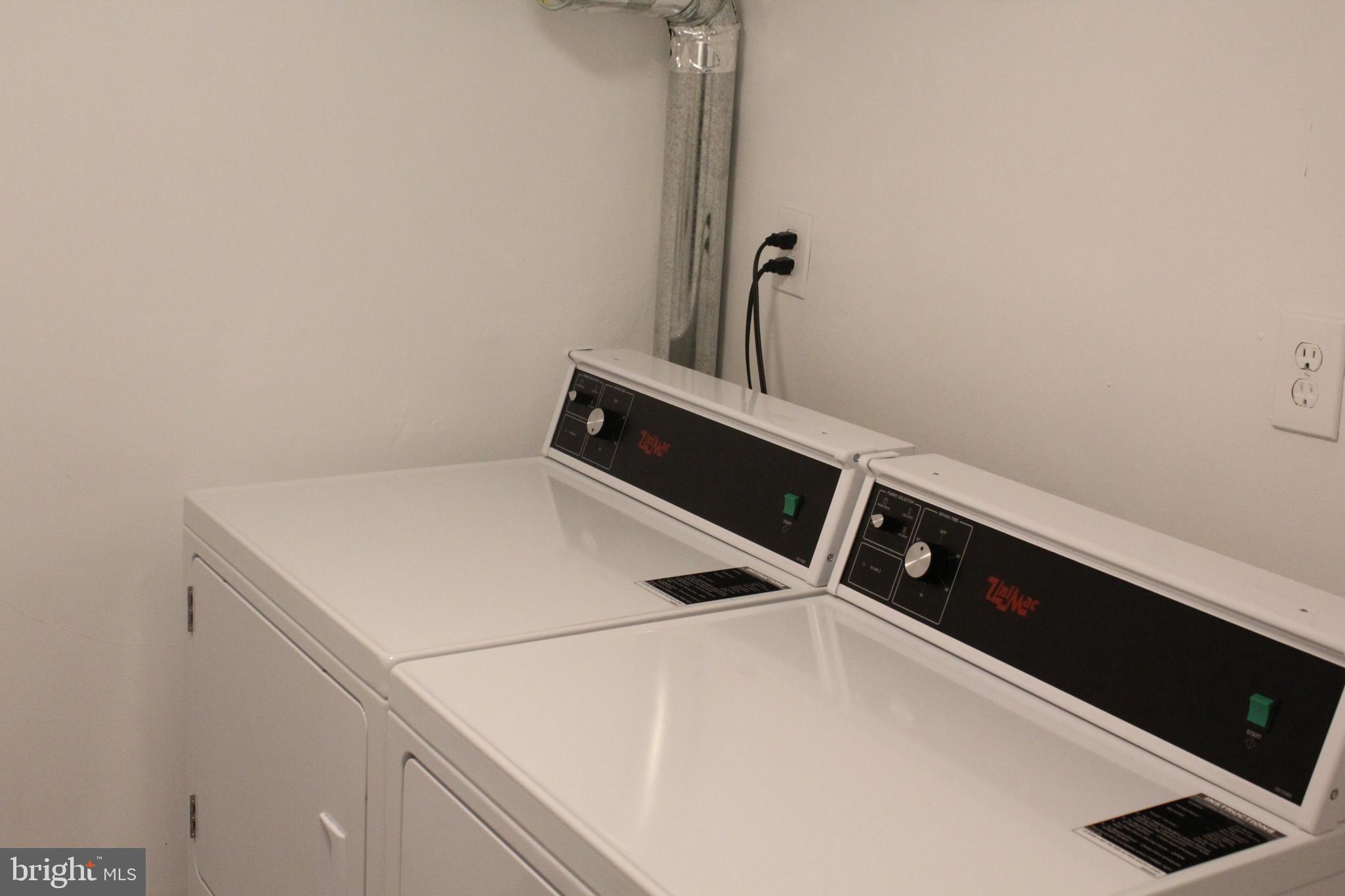 AMERICANA CENTRE - Residential