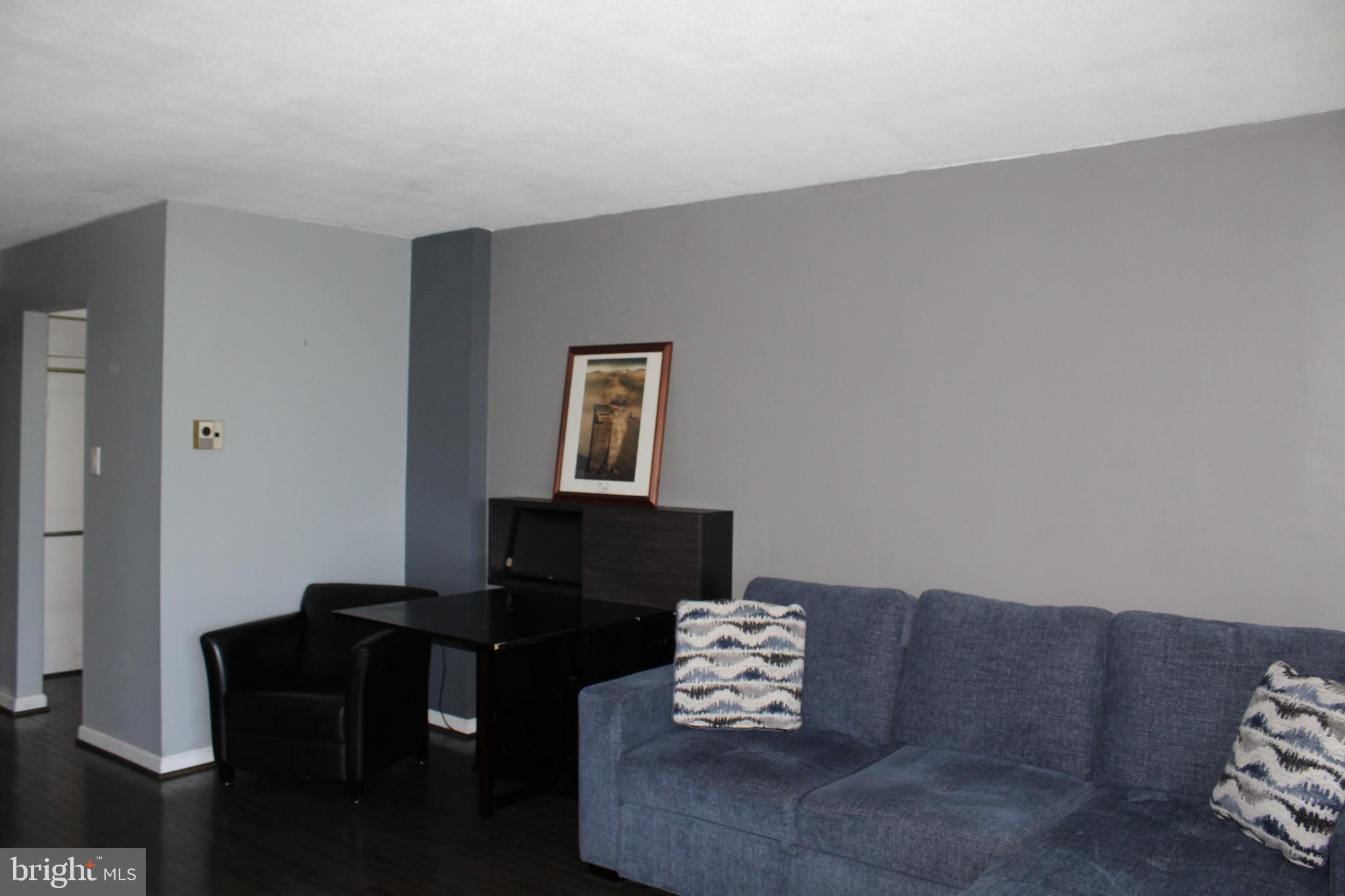 AMERICANA CENTRE - Residential