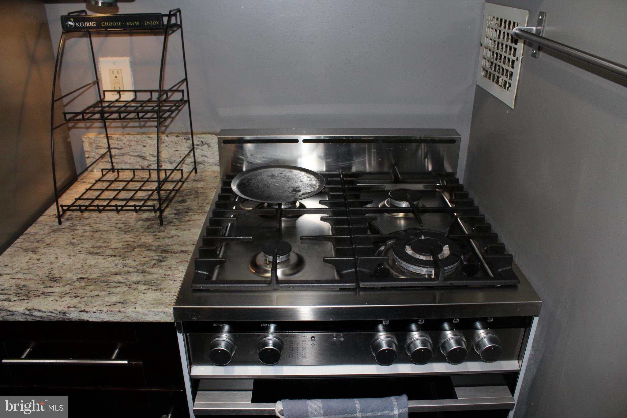 AMERICANA CENTRE - Residential