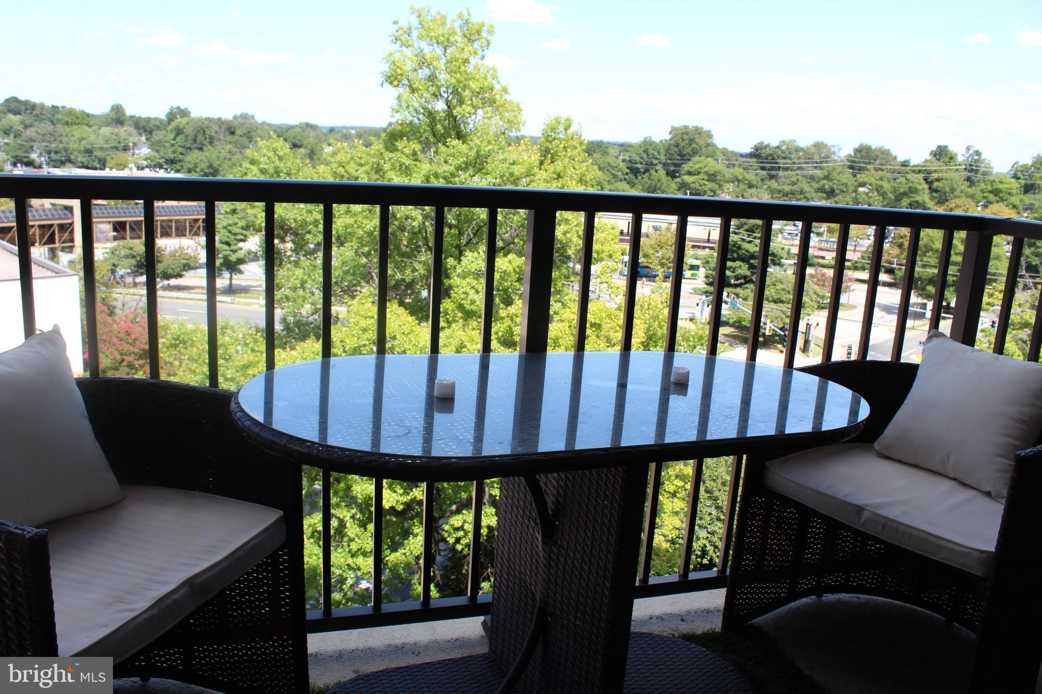 AMERICANA CENTRE - Residential