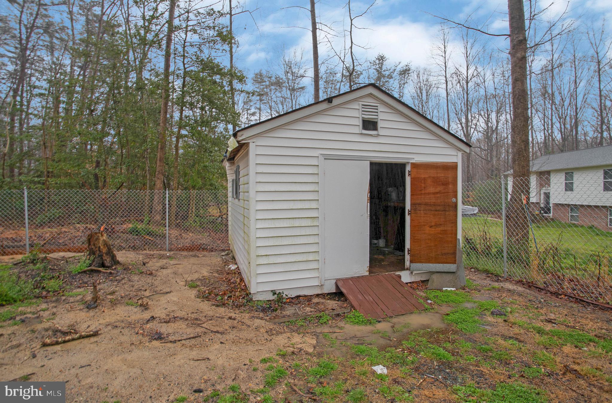 BEVERLY ESTATES - Residential