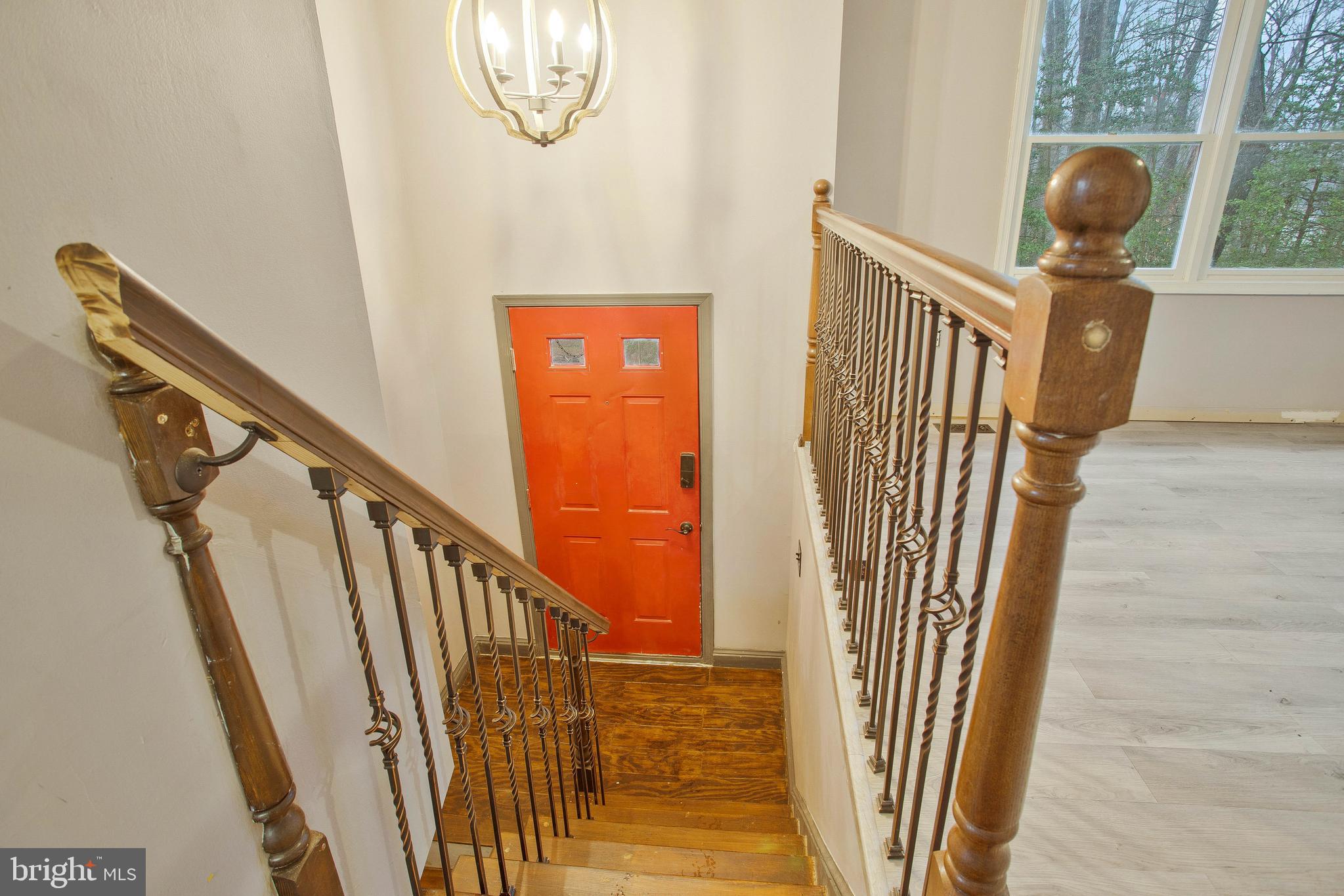 BEVERLY ESTATES - Residential