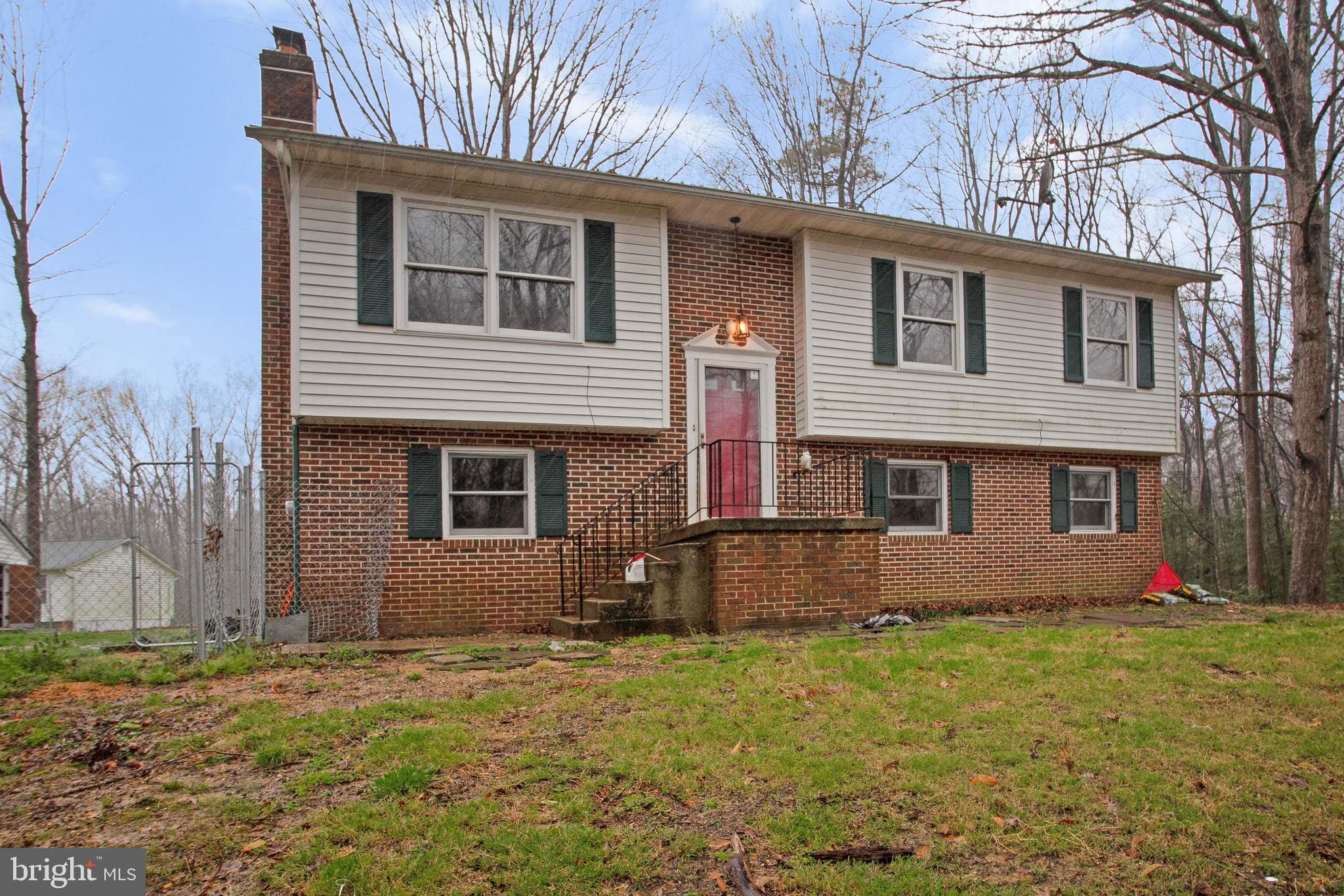 BEVERLY ESTATES - Residential